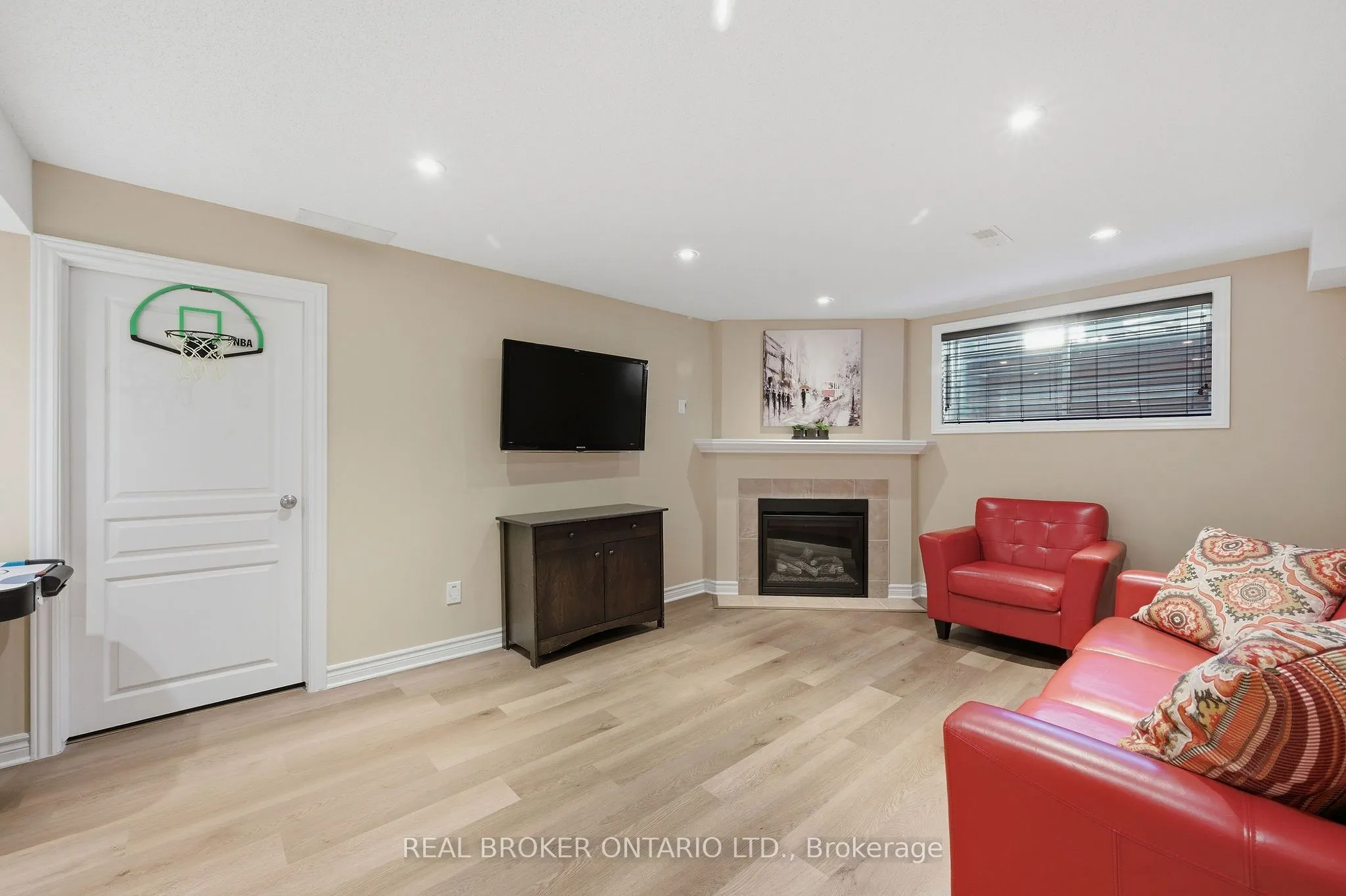 2221 Angelica Avenue