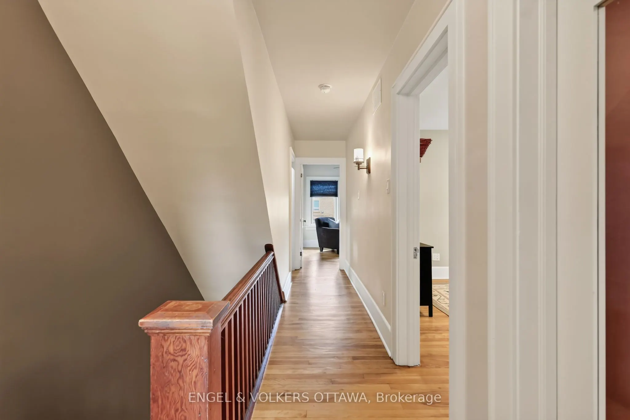 56 Willard Street