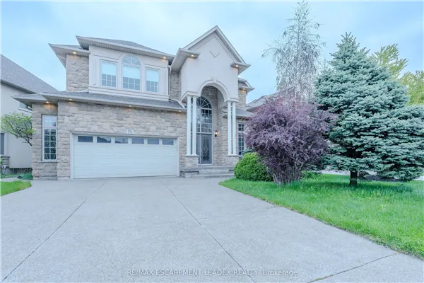 79 Moorland Crescent