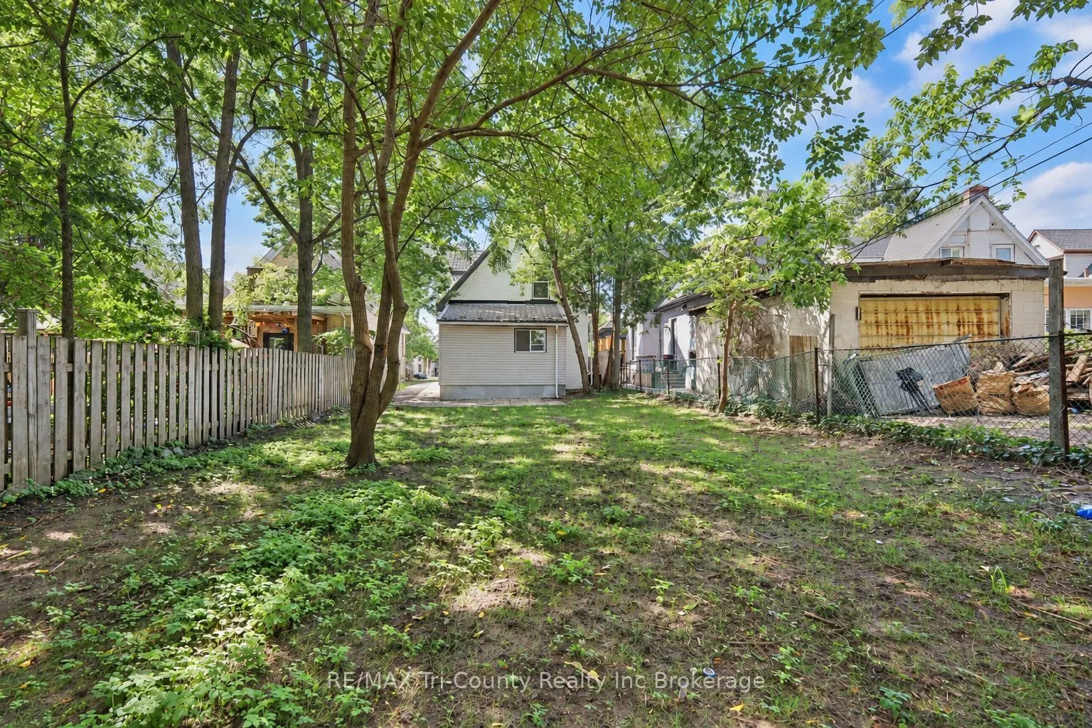 16 Redan Street