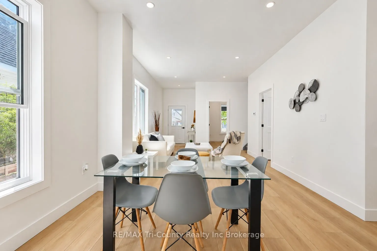 16 Redan Street