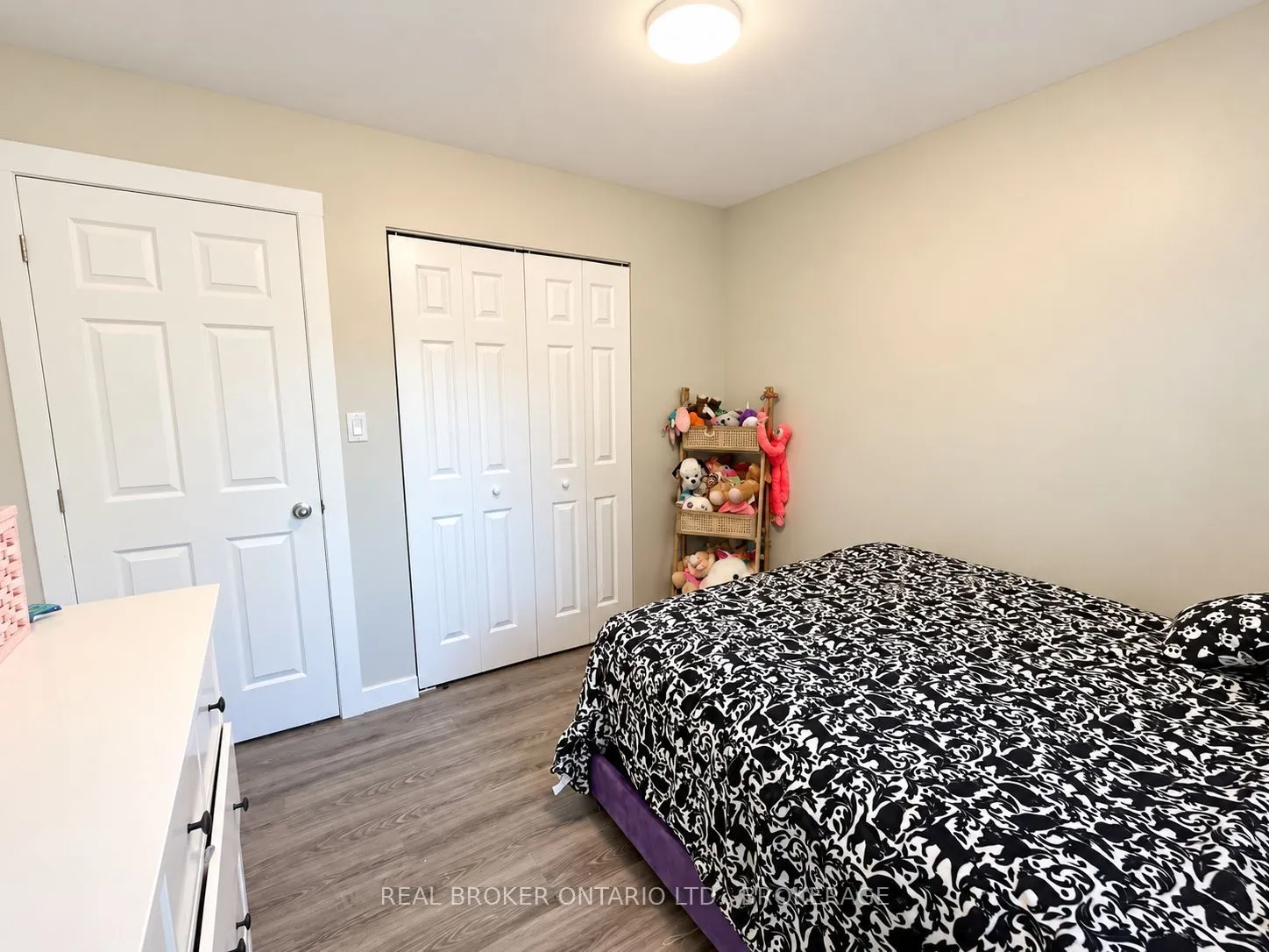 23 Huff Avenue