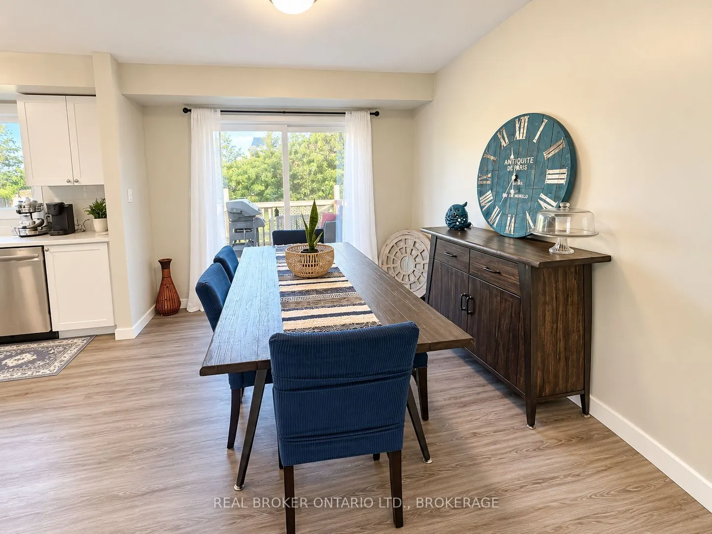 23 Huff Avenue