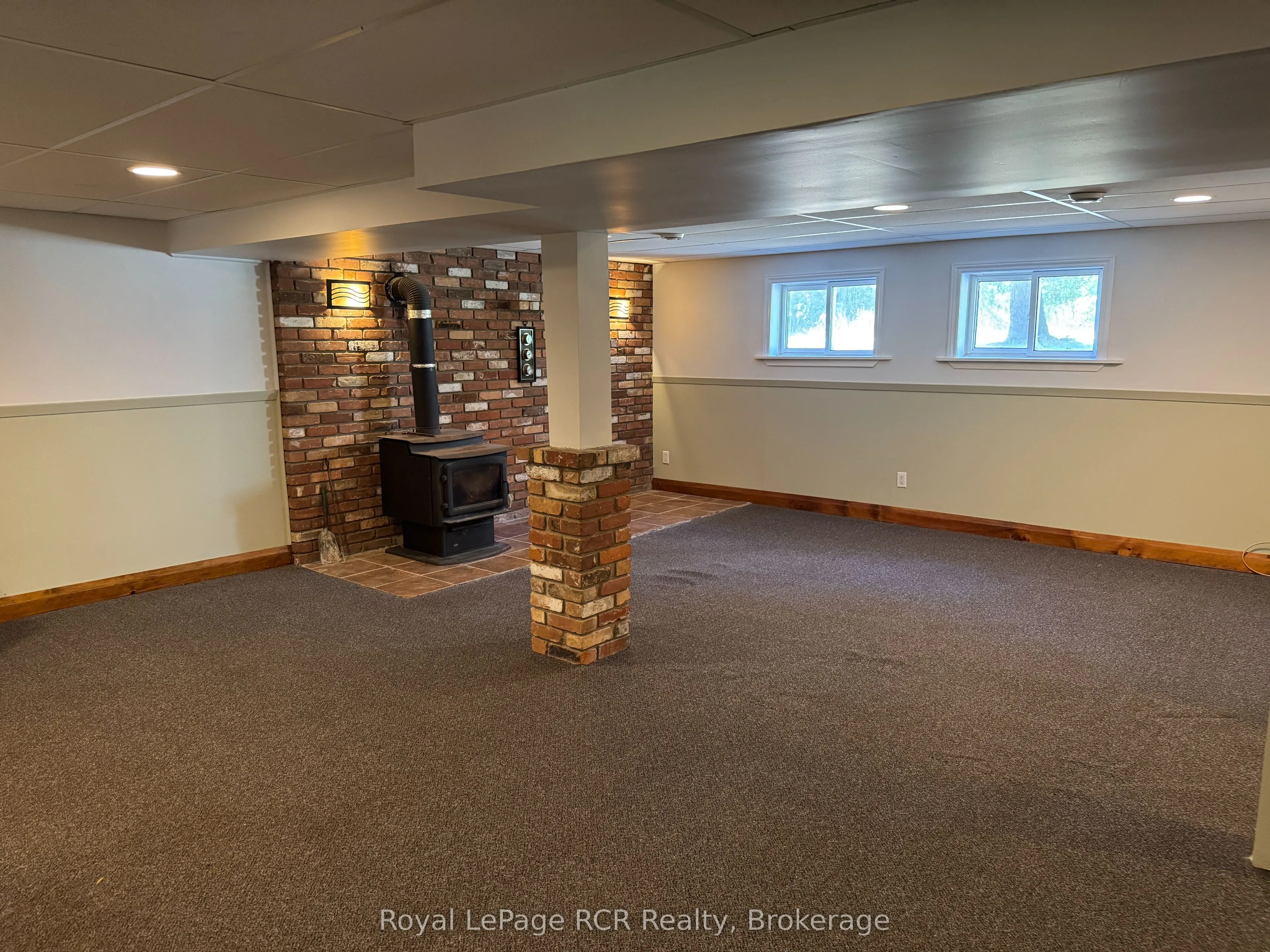 105 Maple Grove Lane