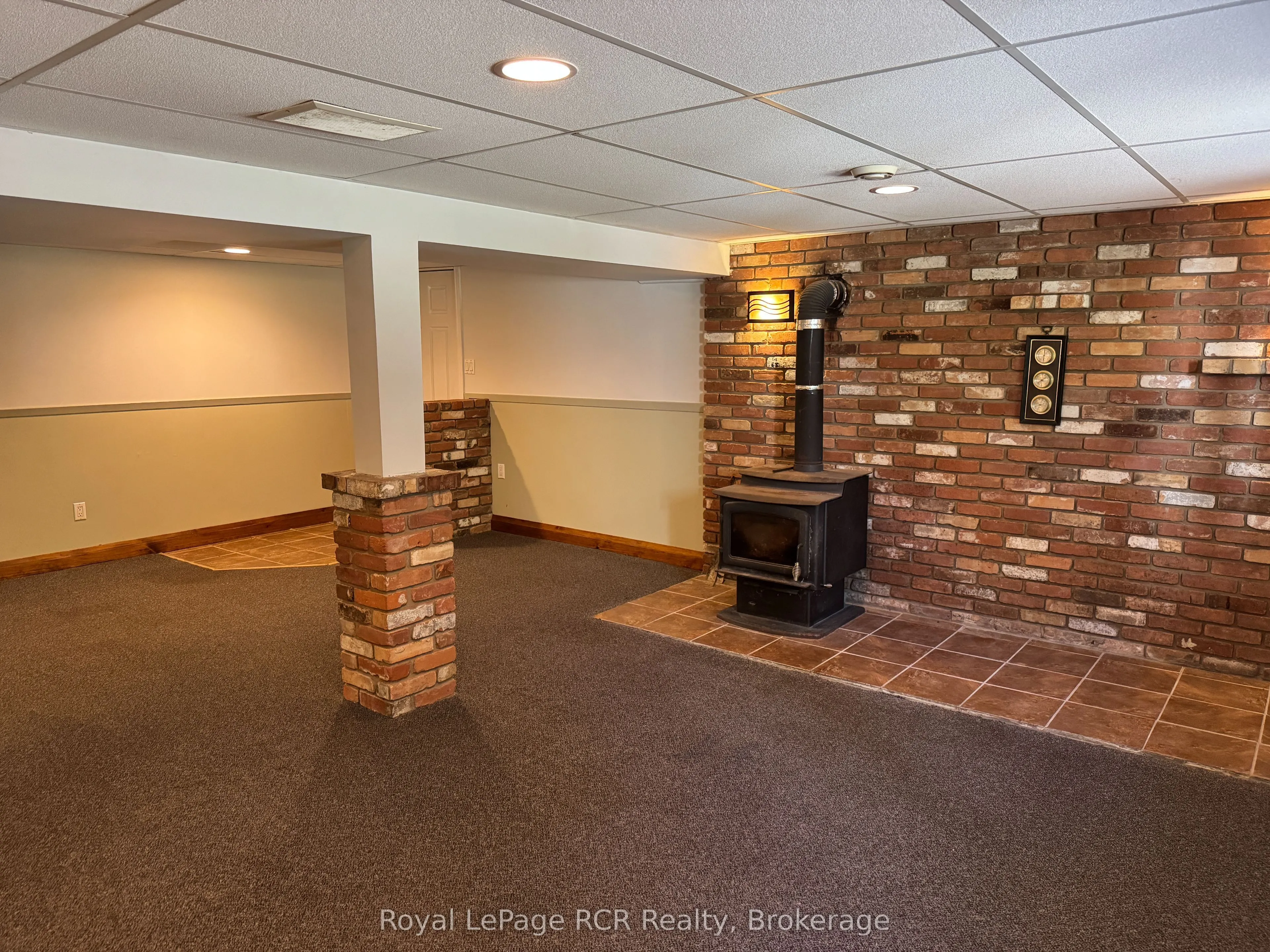 105 Maple Grove Lane