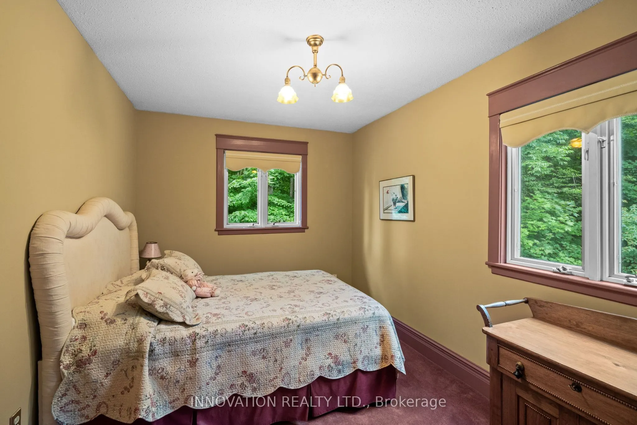 594 Rae Road
