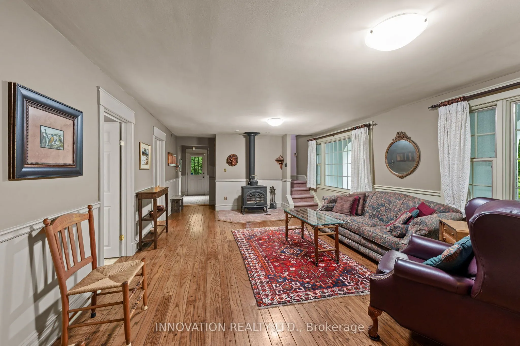 594 Rae Road