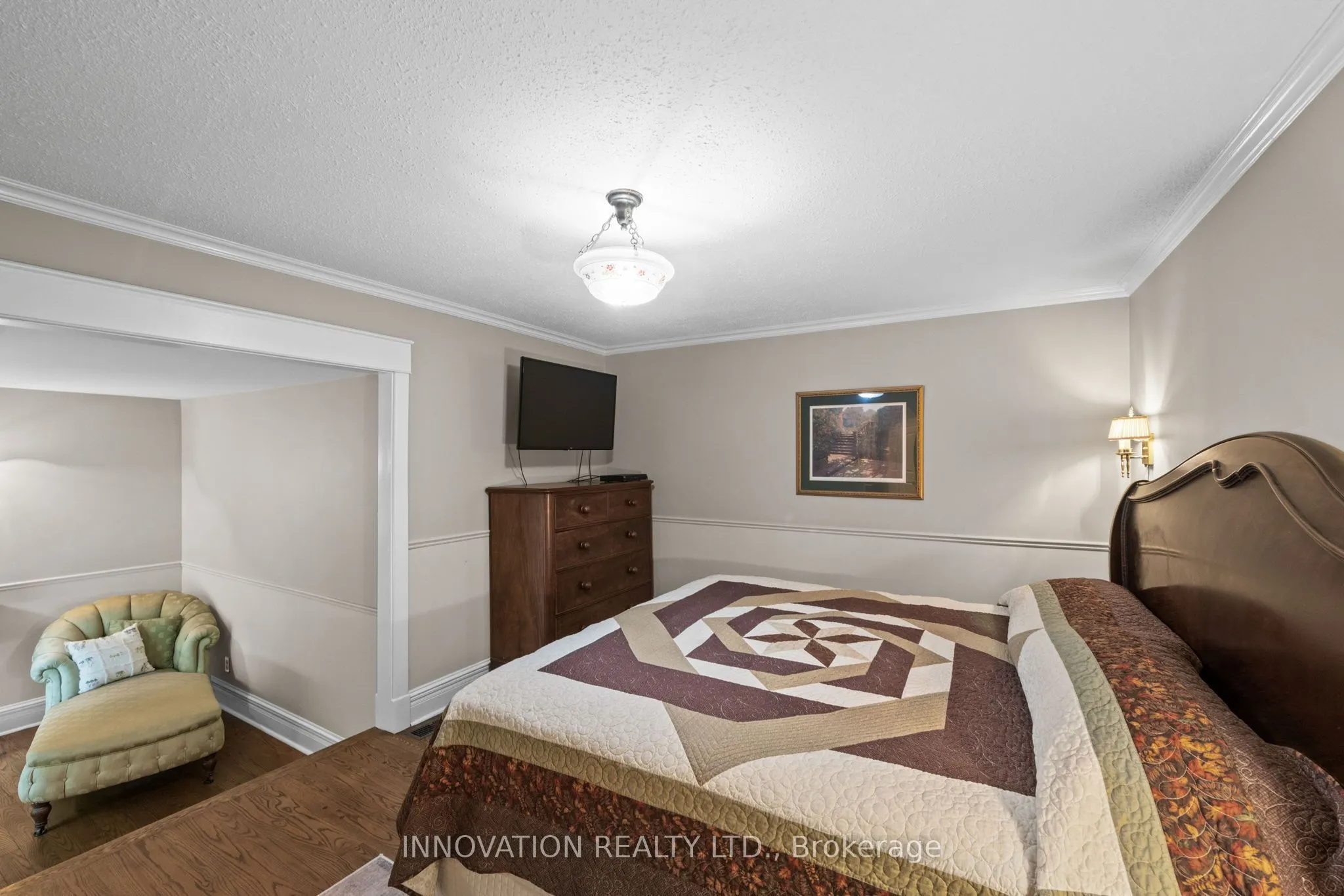594 Rae Road