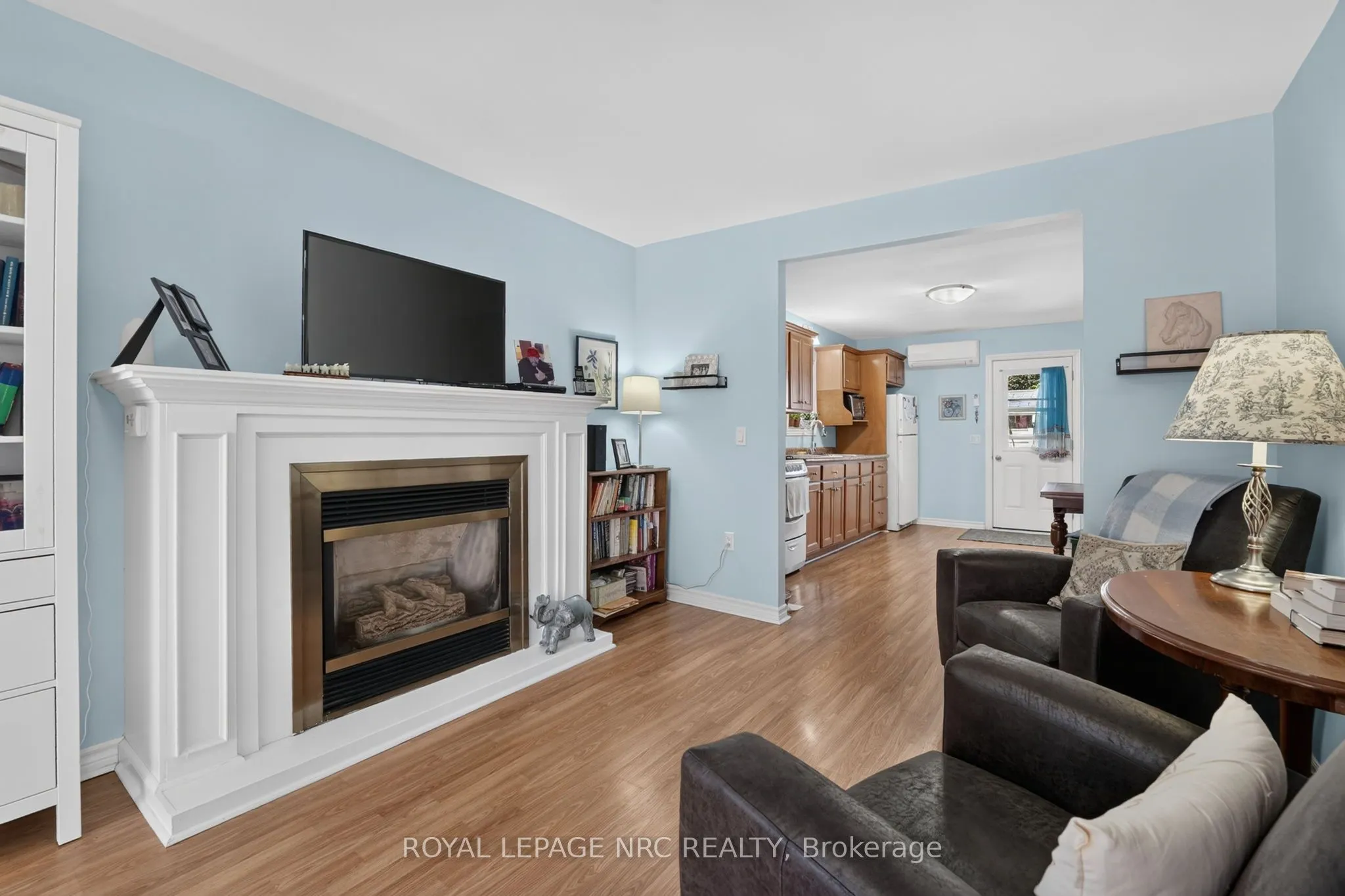 3852 Mathewson Avenue