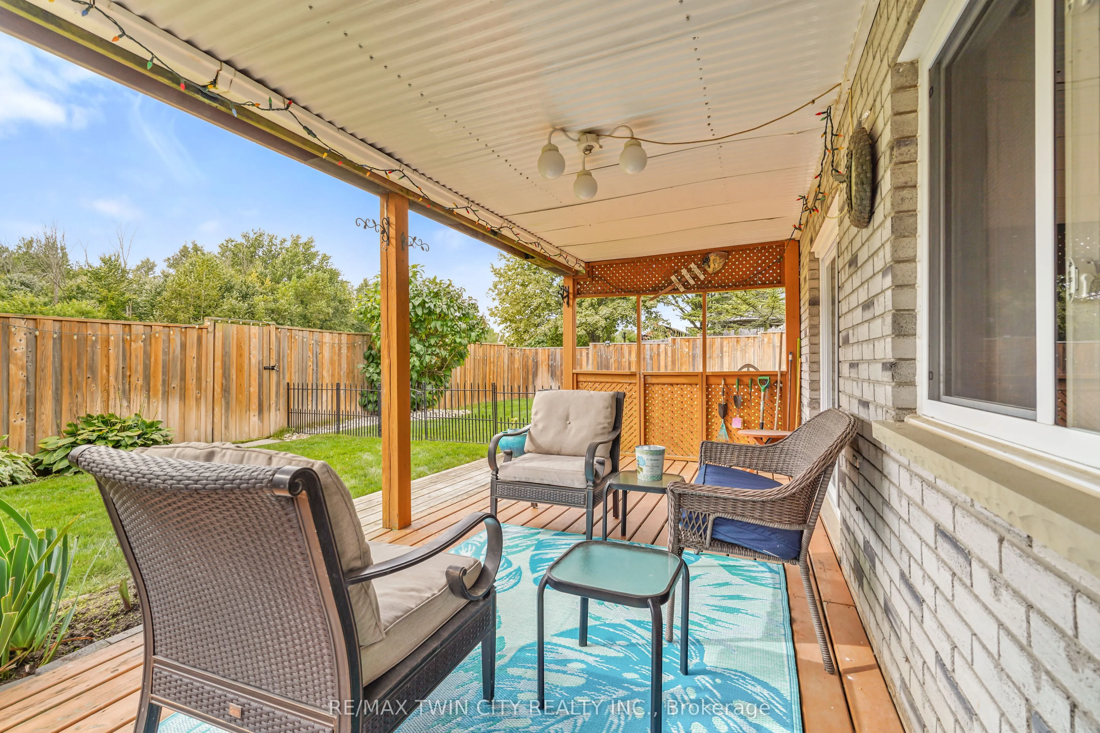 26 MacPherson Drive