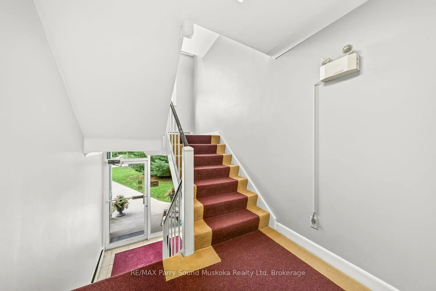 118 Isabella Street #6