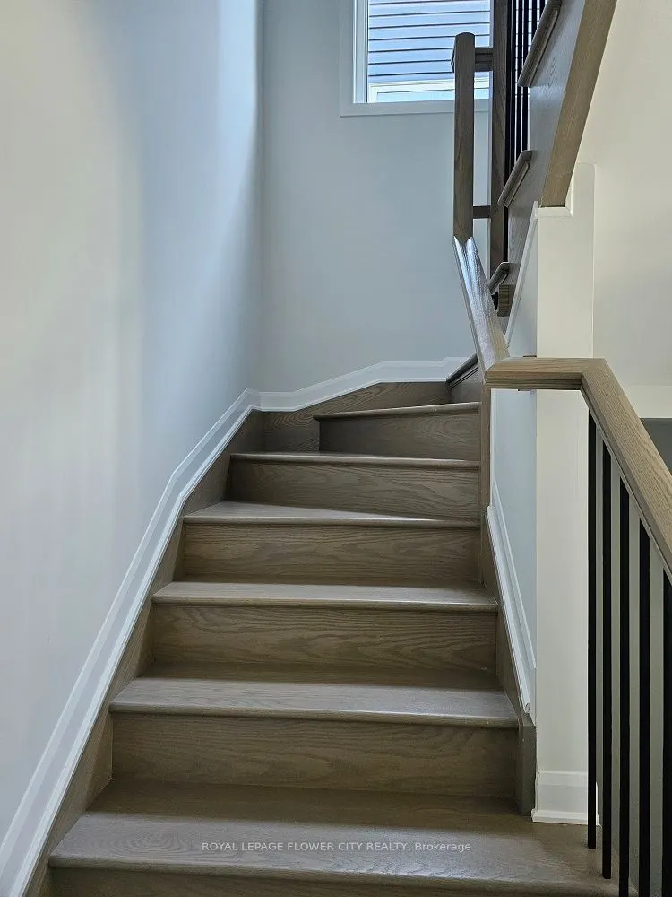 204 Elsie Macgill Walk