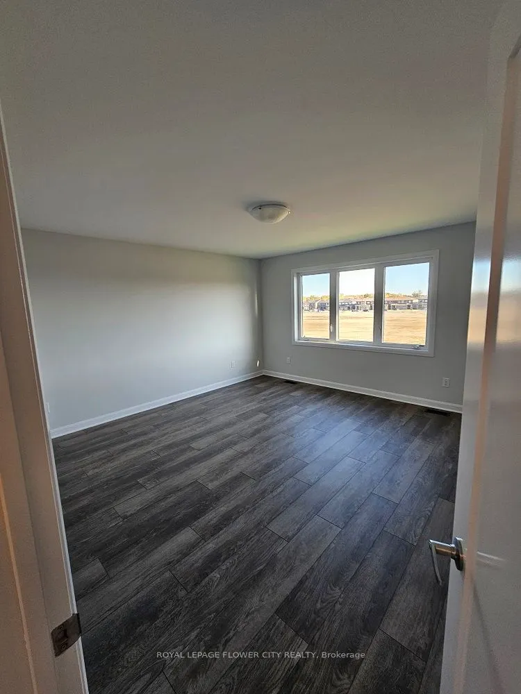 204 Elsie Macgill Walk