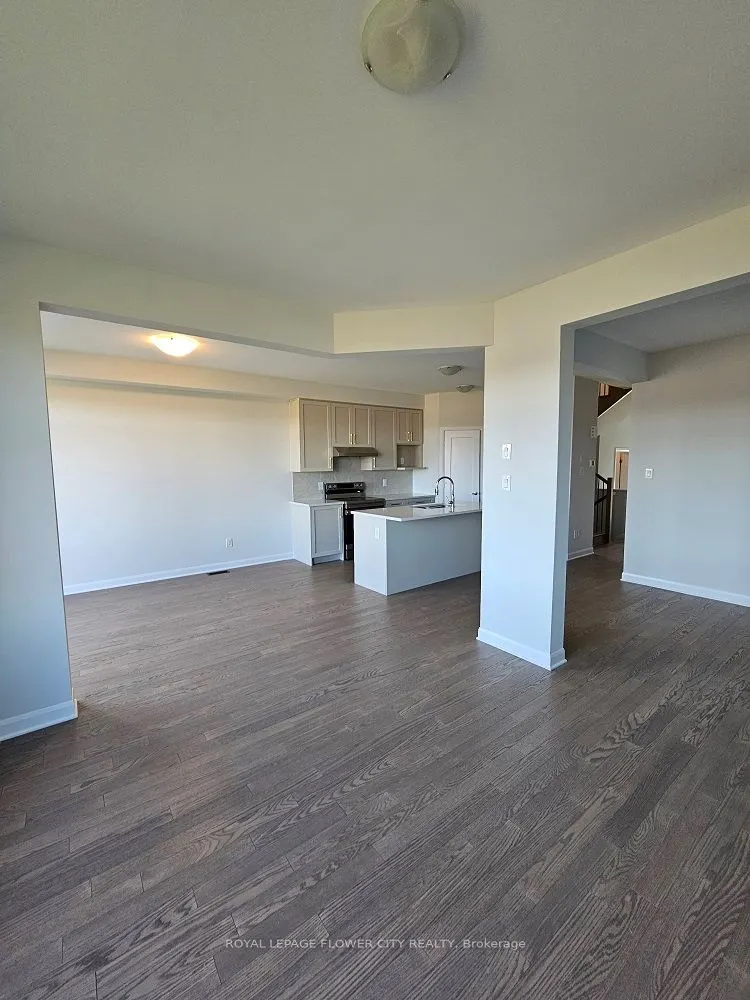 204 Elsie Macgill Walk