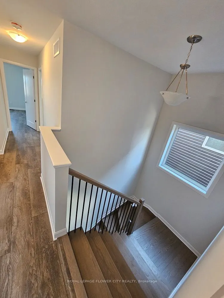204 Elsie Macgill Walk