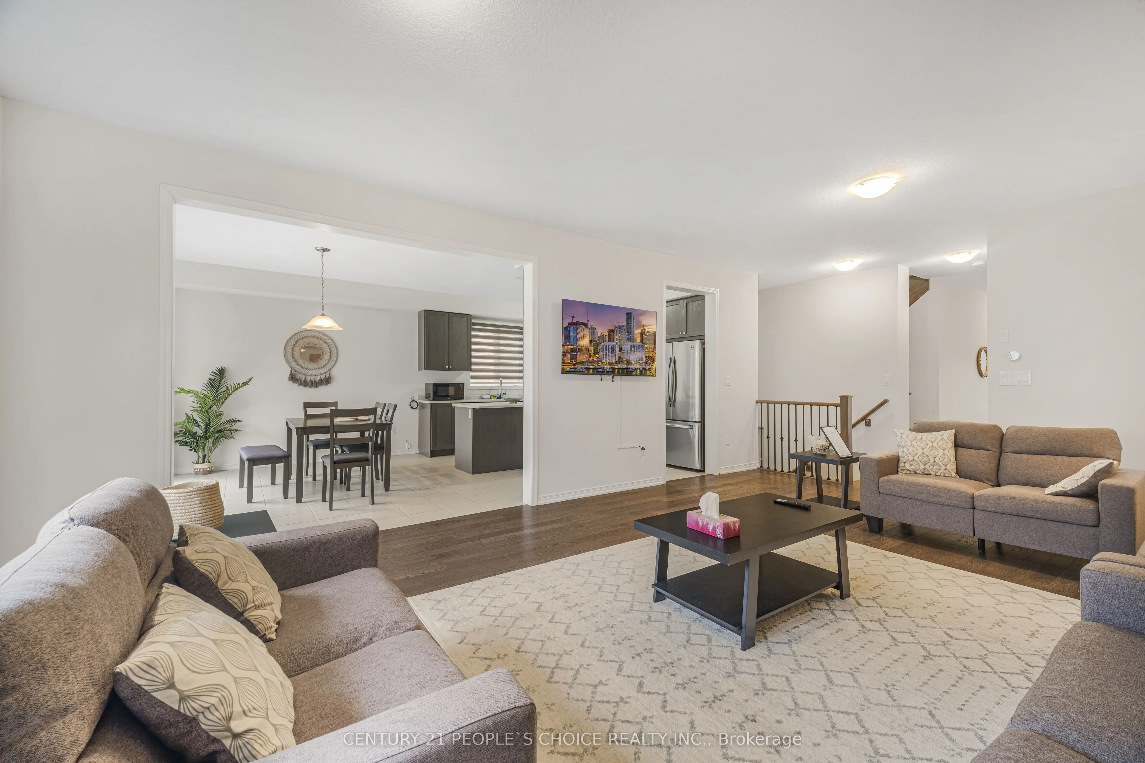 3 Sara Drive #Upper