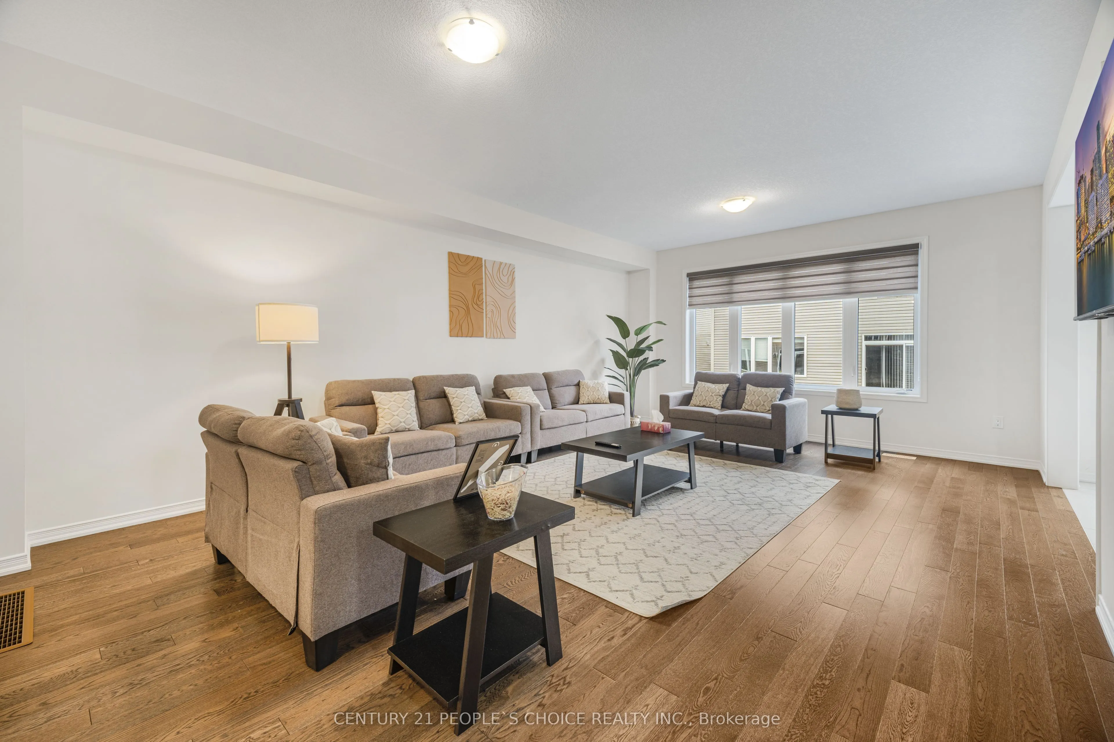 3 Sara Drive #Upper