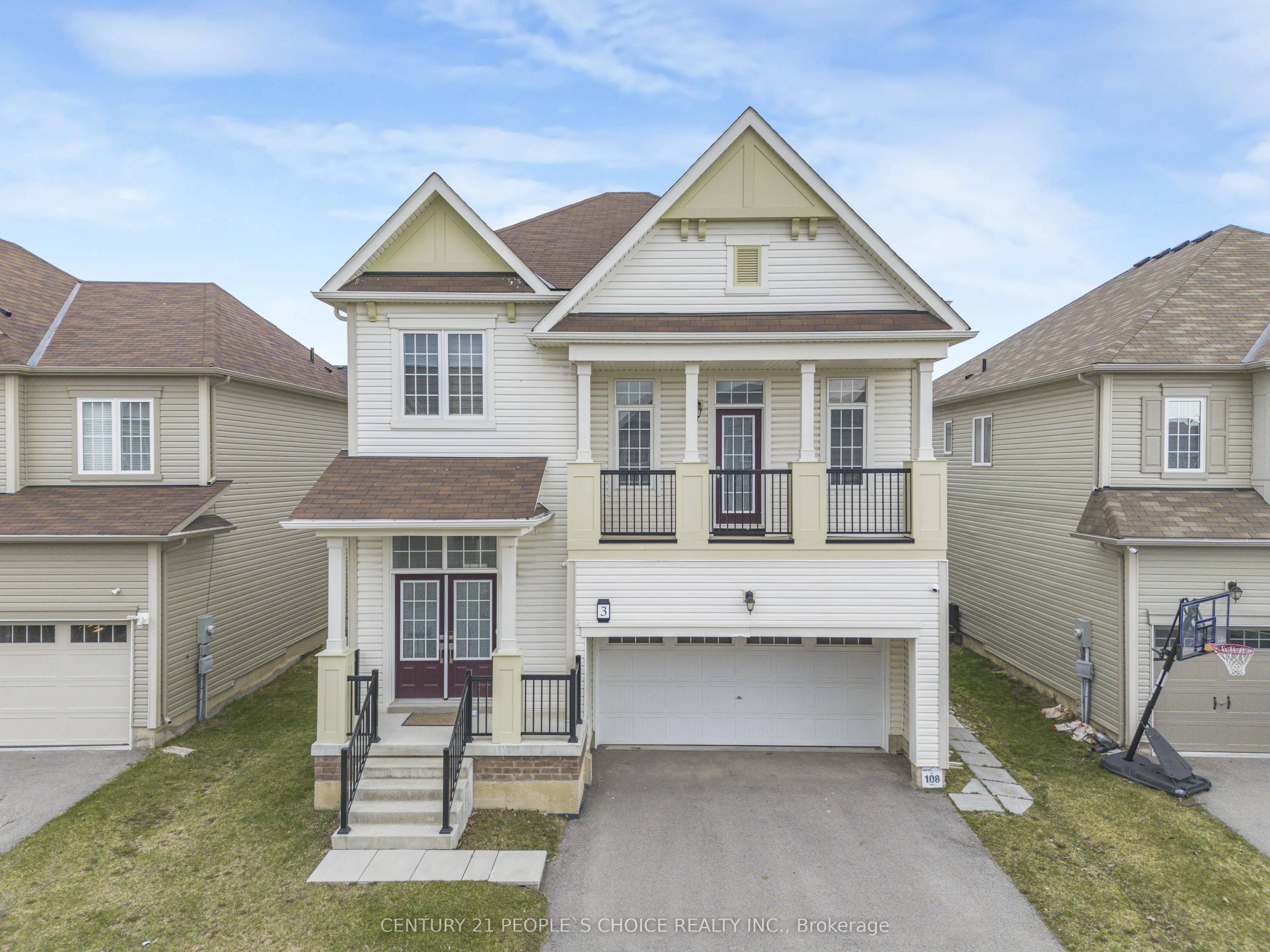 3 Sara Drive #Upper