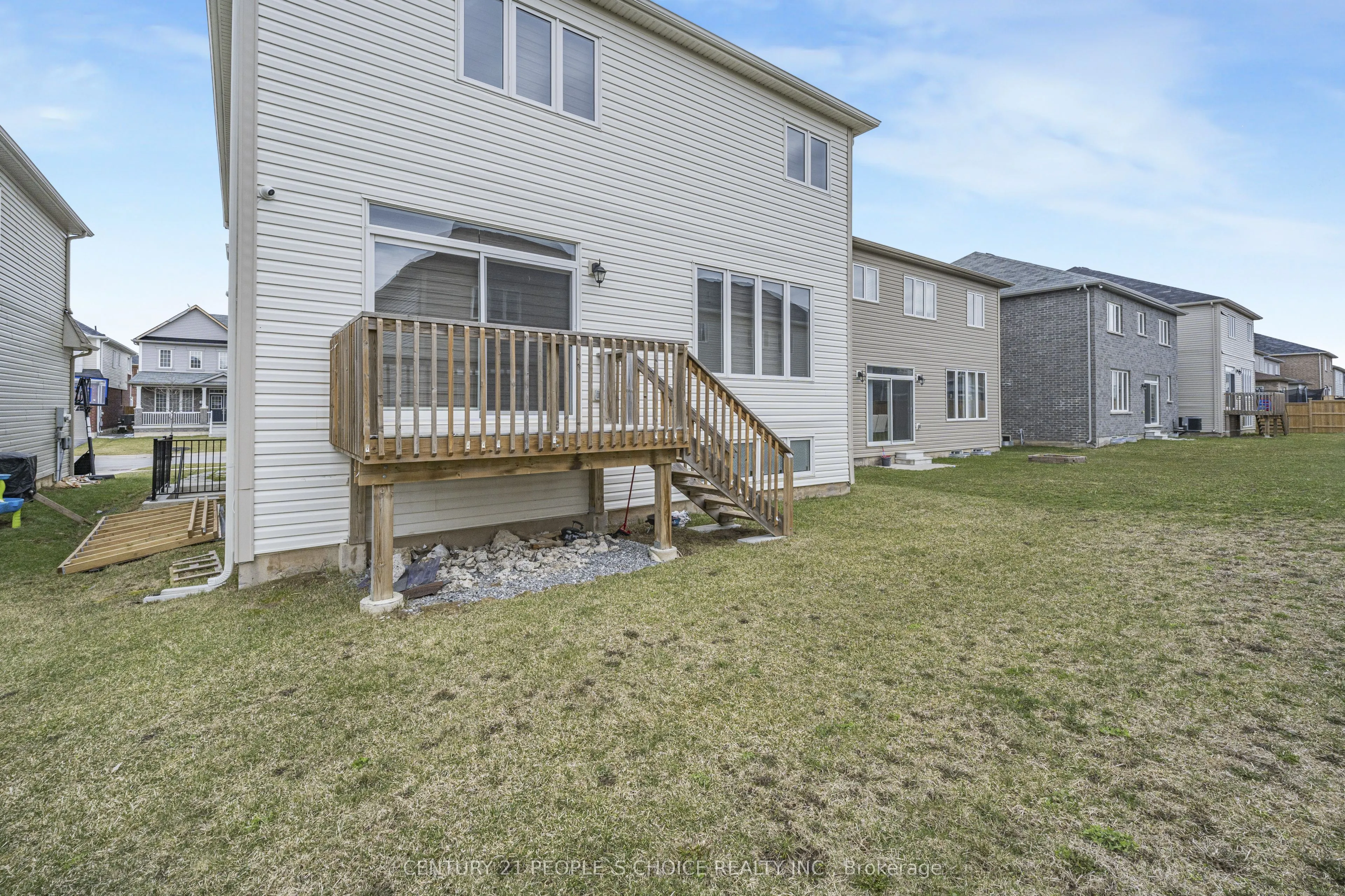 3 Sara Drive #Upper