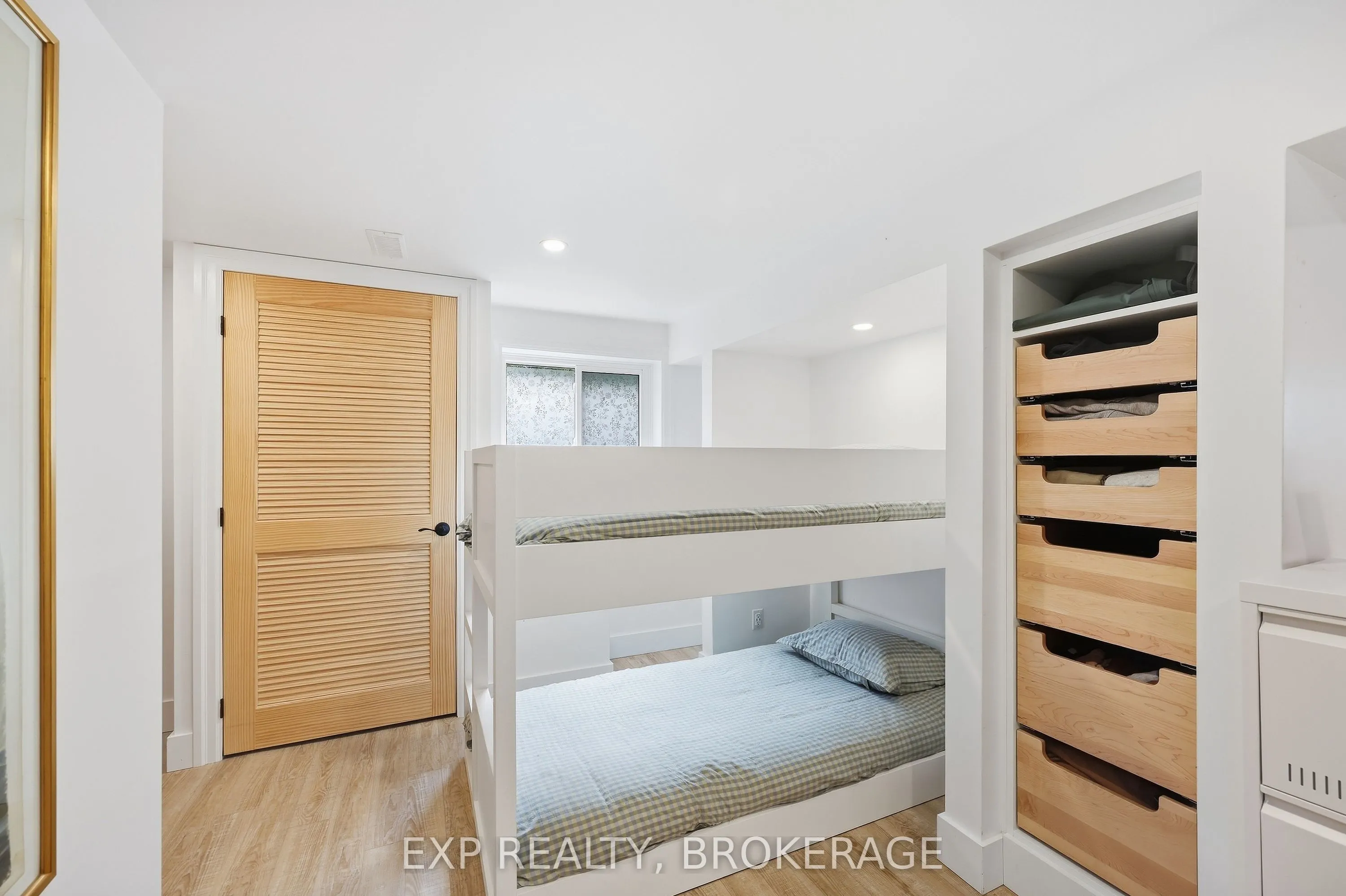 2114 Hambly Lane