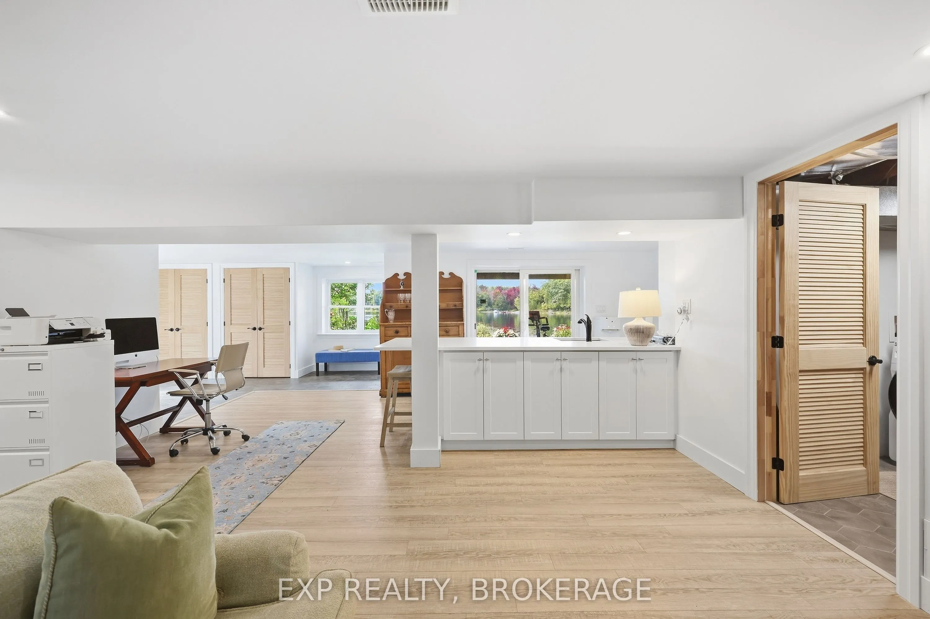 2114 Hambly Lane