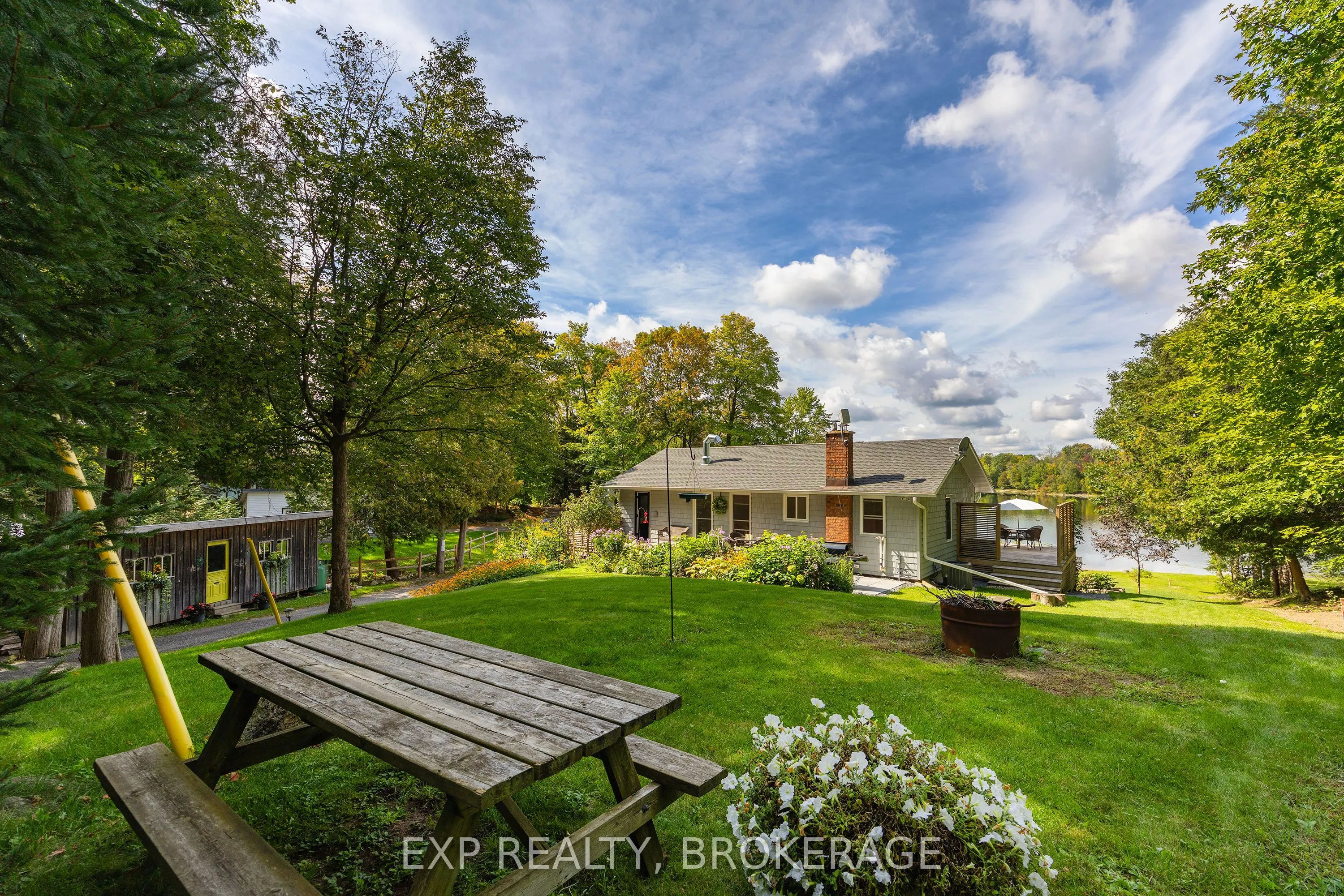 2114 Hambly Lane