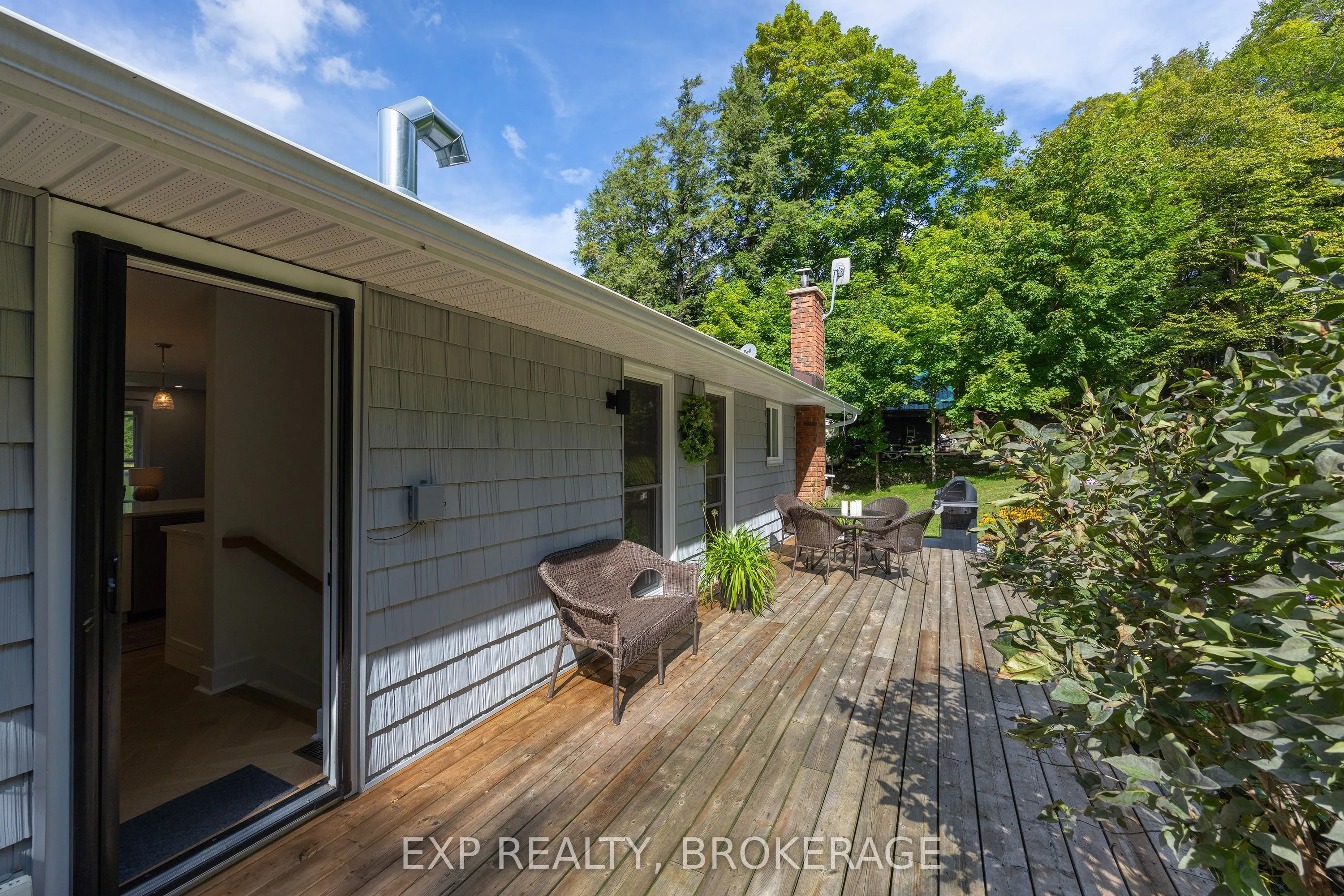 2114 Hambly Lane