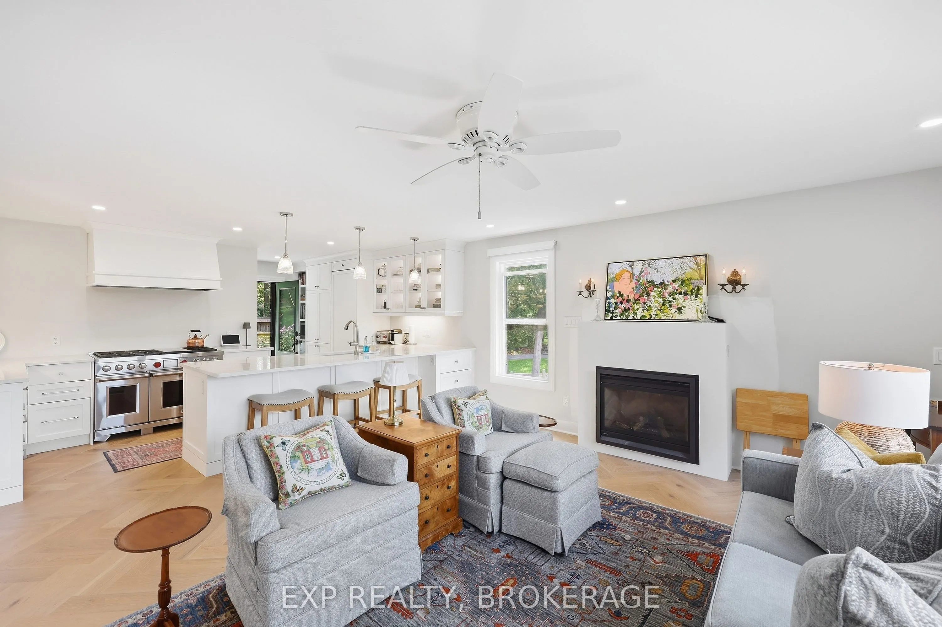 2114 Hambly Lane