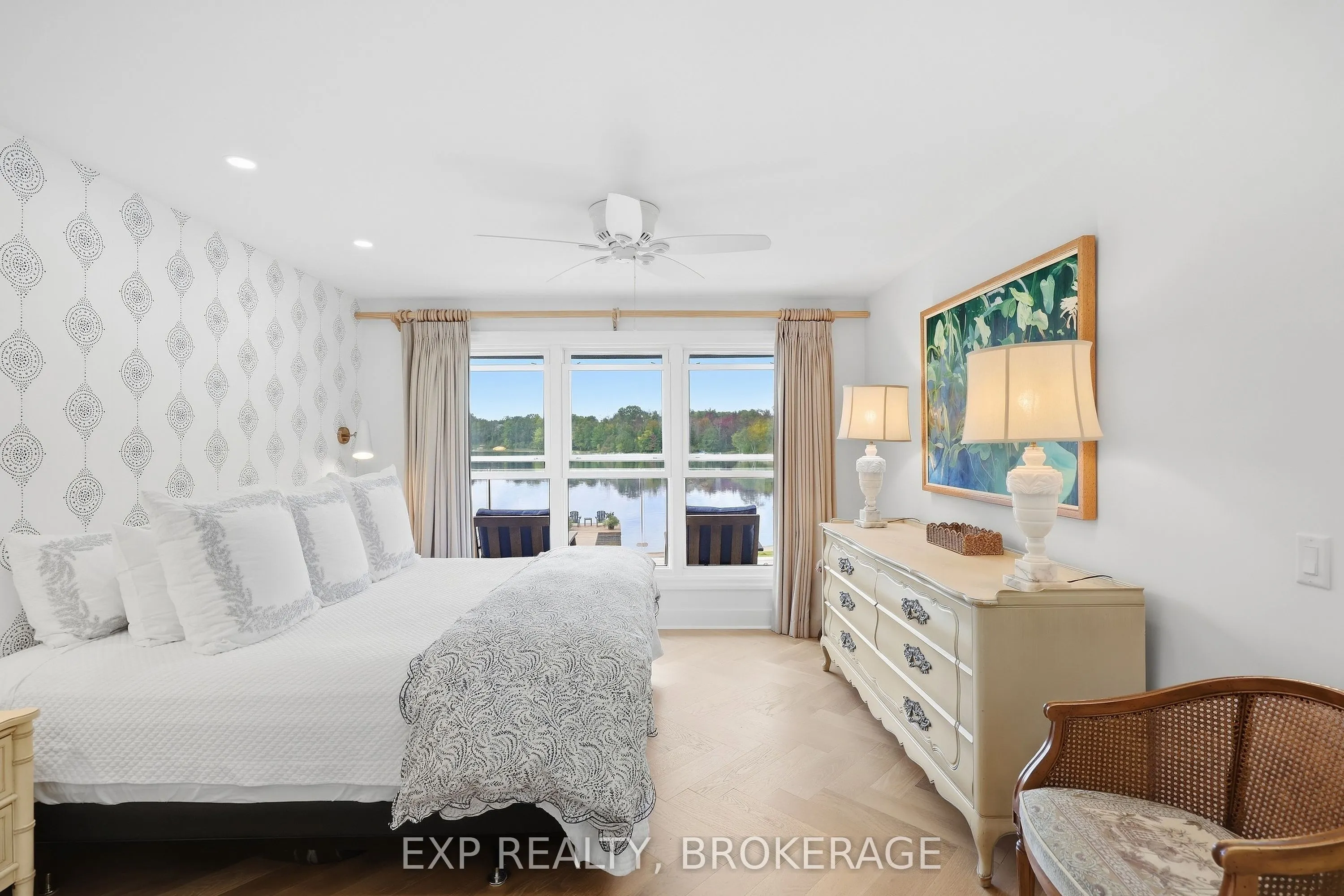 2114 Hambly Lane