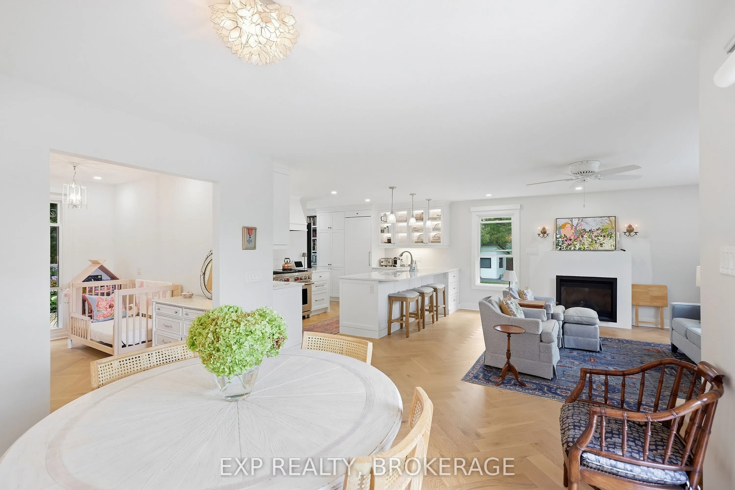 2114 Hambly Lane