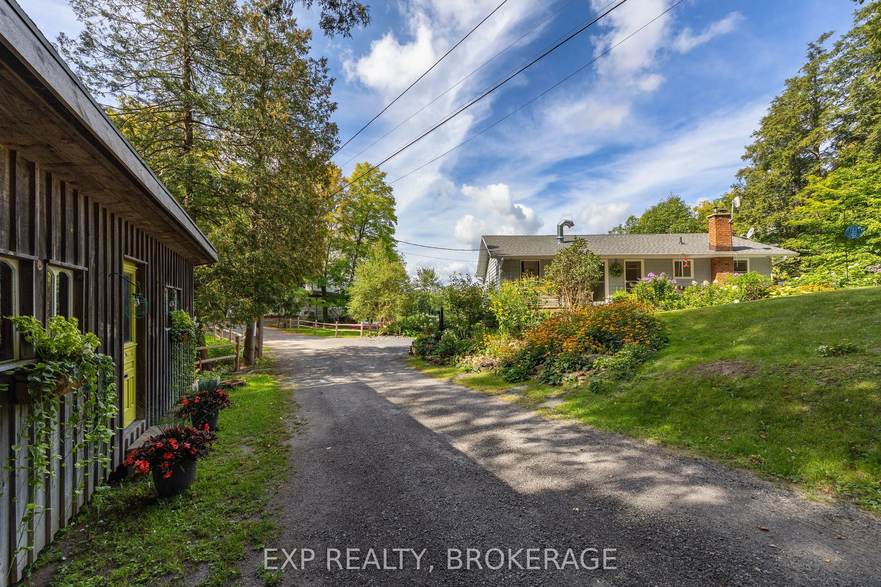 2114 Hambly Lane