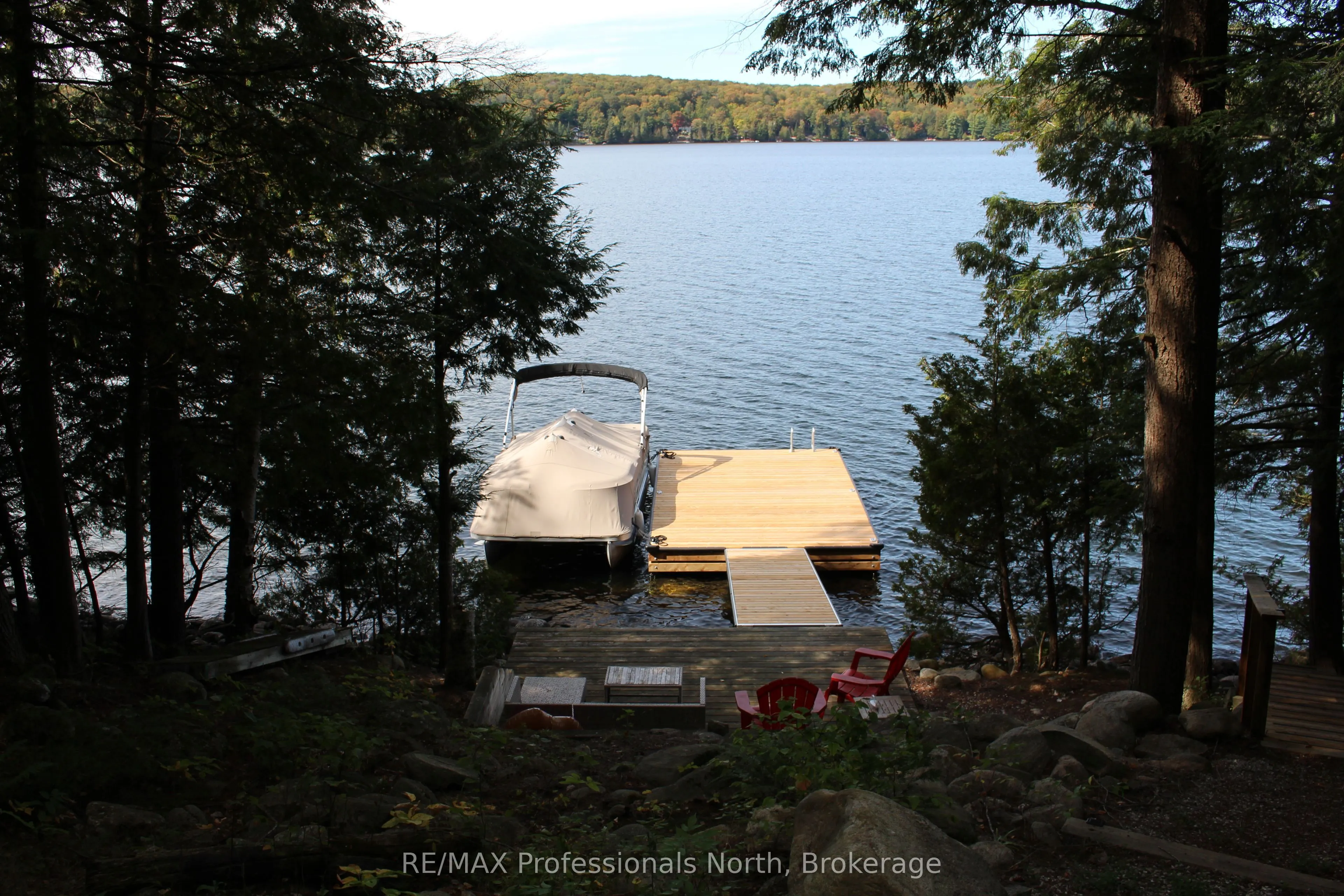 1813 Kashagawigamog Lake Road