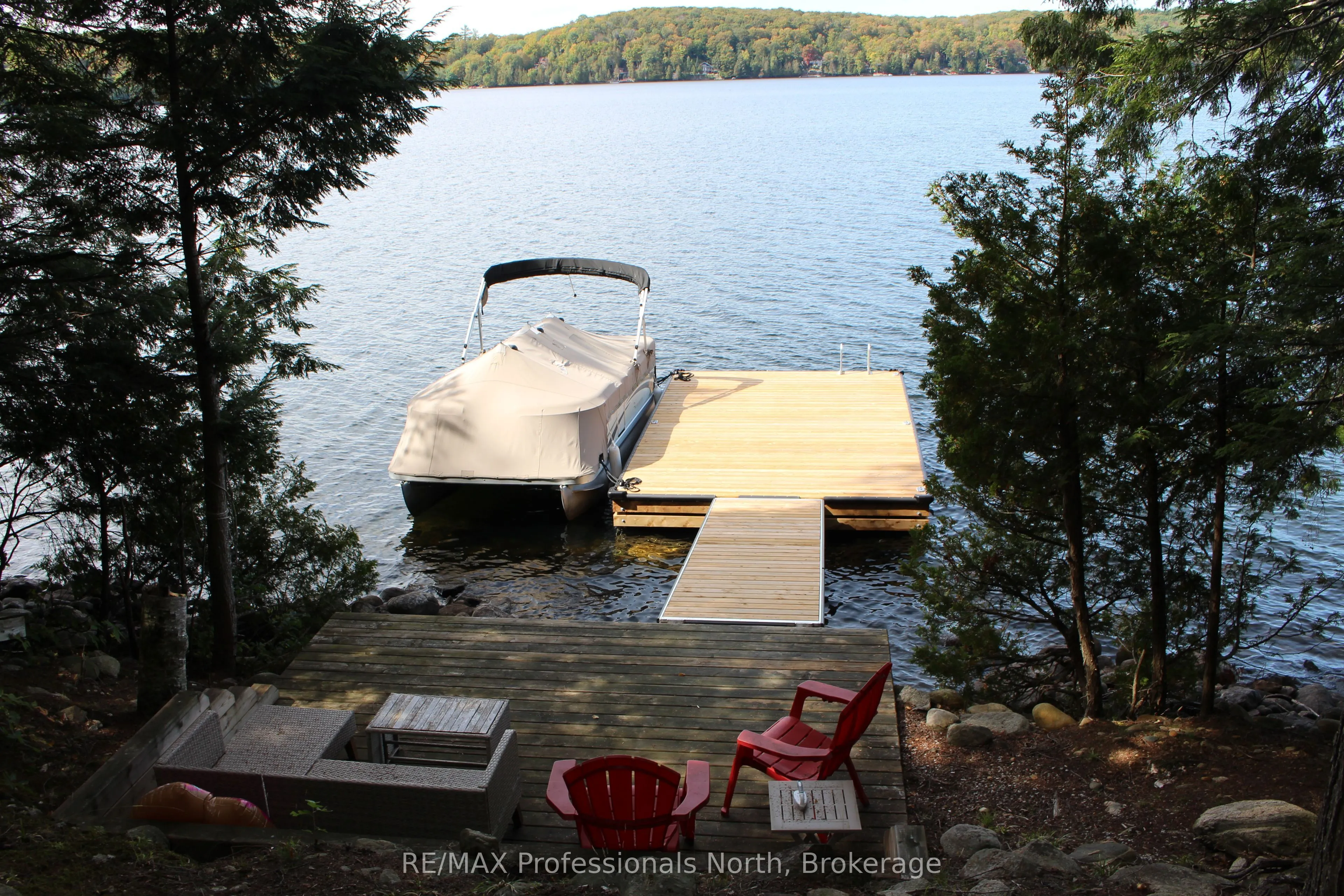 1813 Kashagawigamog Lake Road