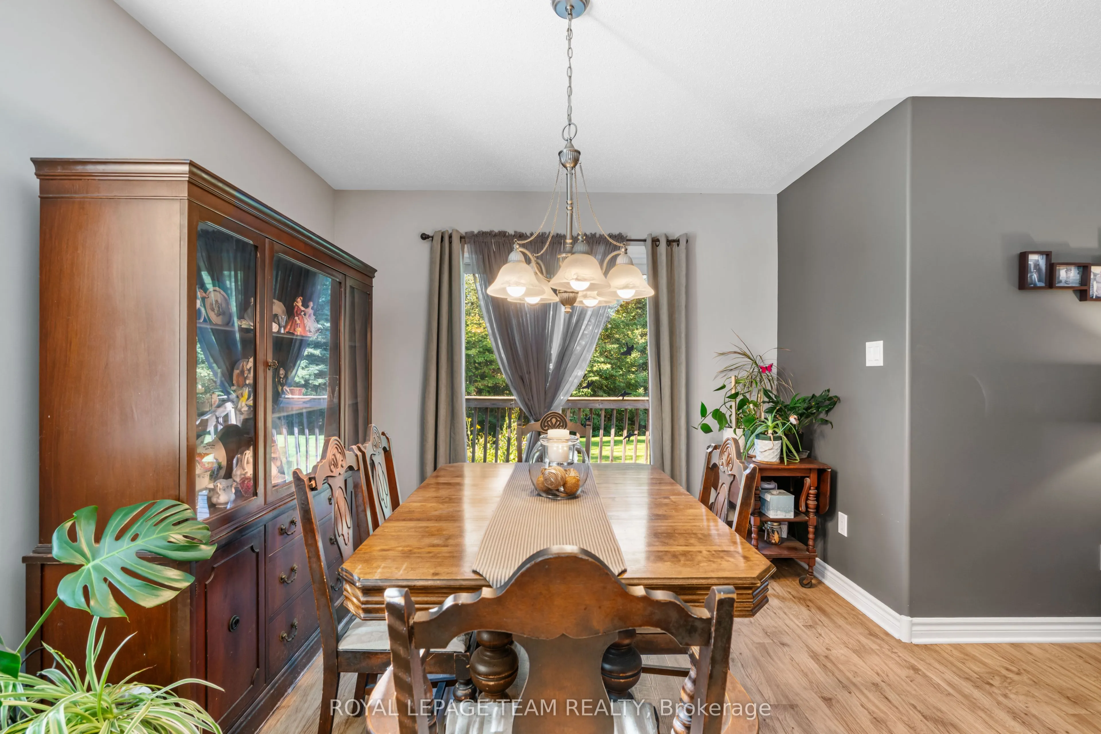 19 Hickory Drive