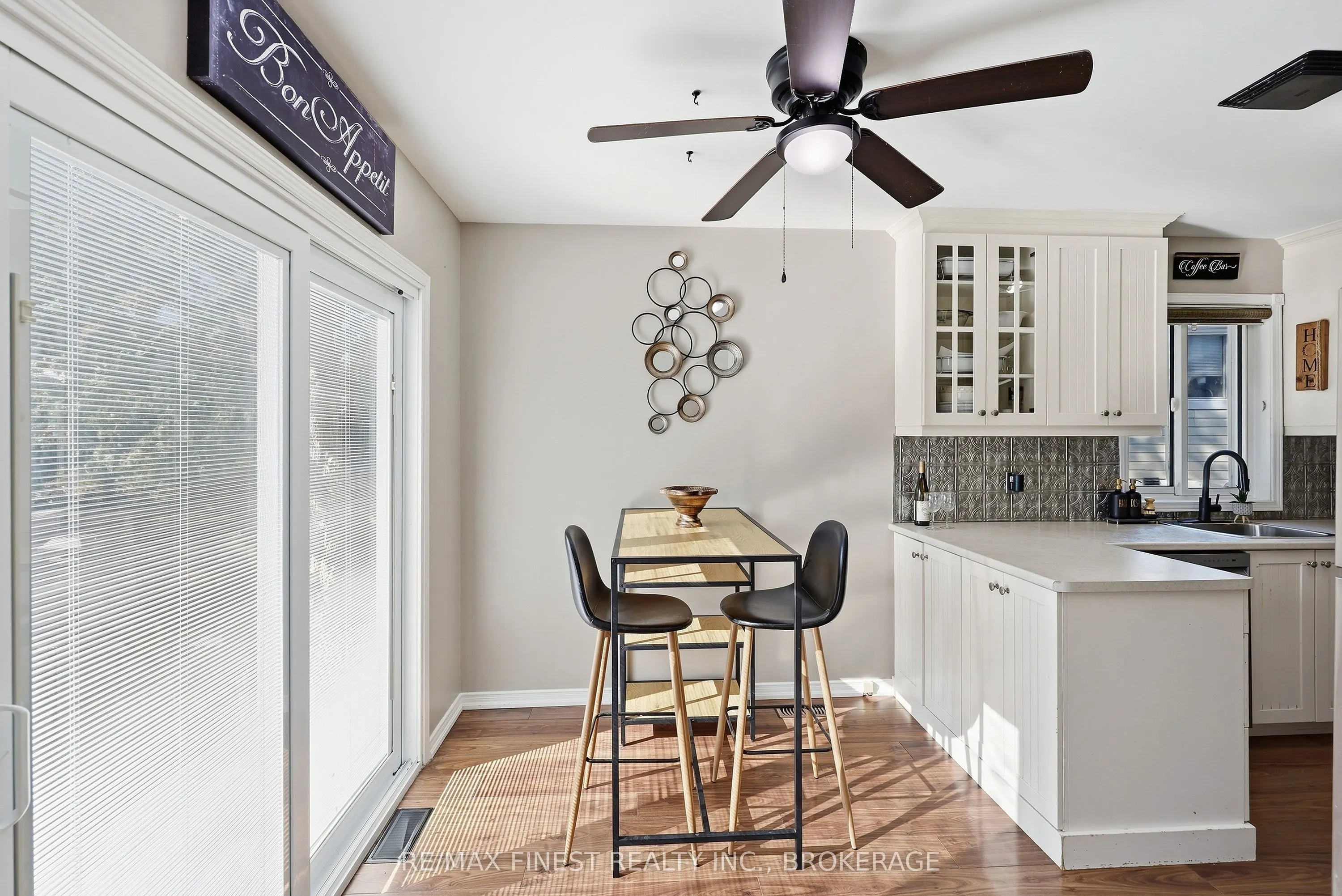 1377 BRACKENWOOD Crescent
