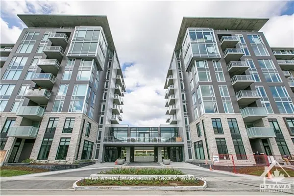 530 DE MAZENOD Avenue #312