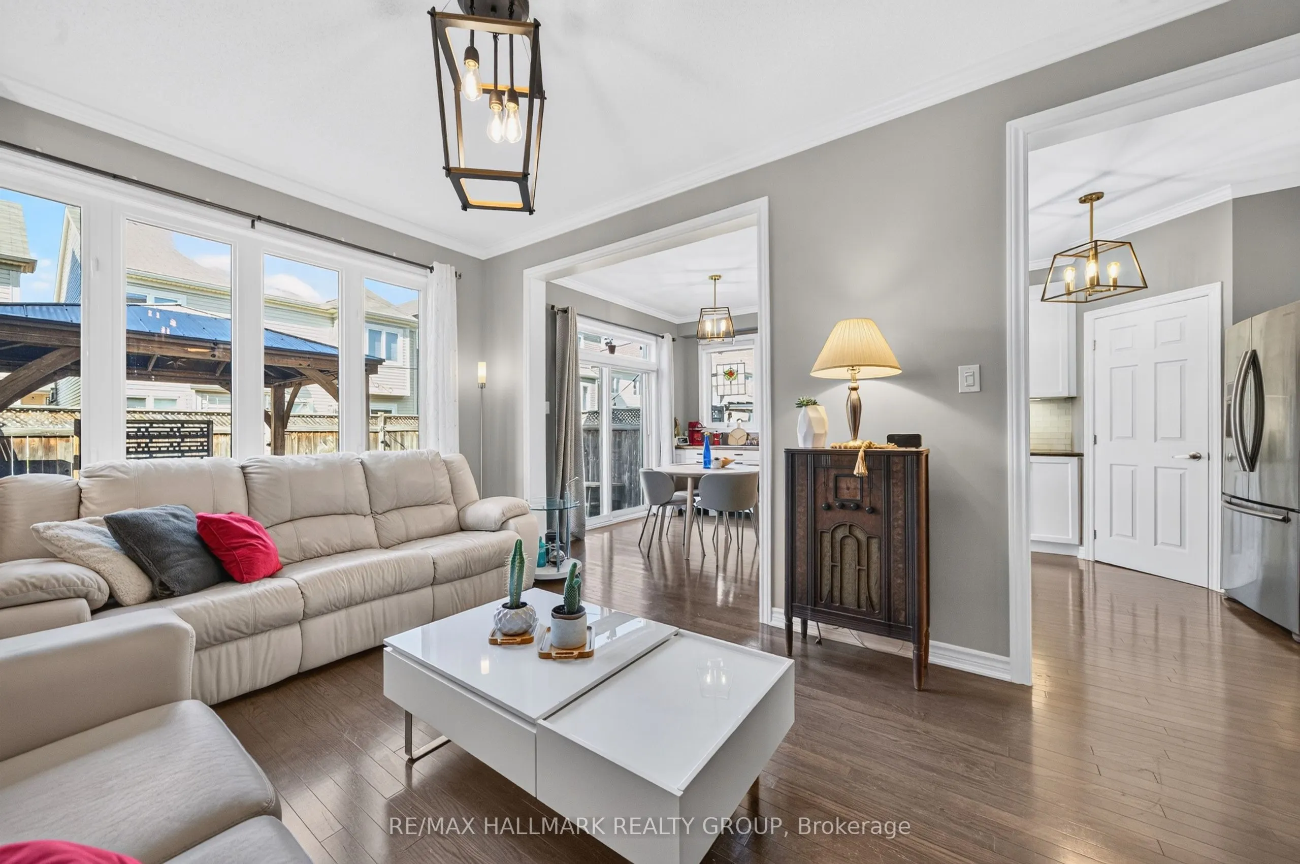 556 Sunlit Circle