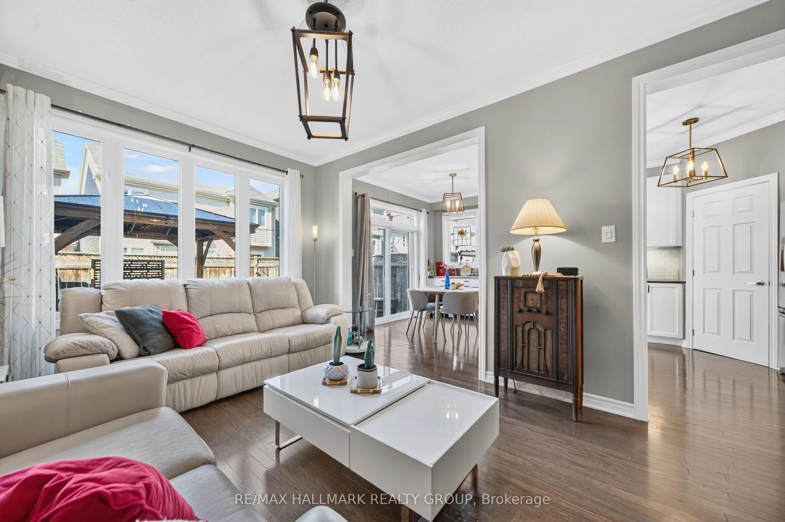 556 Sunlit Circle