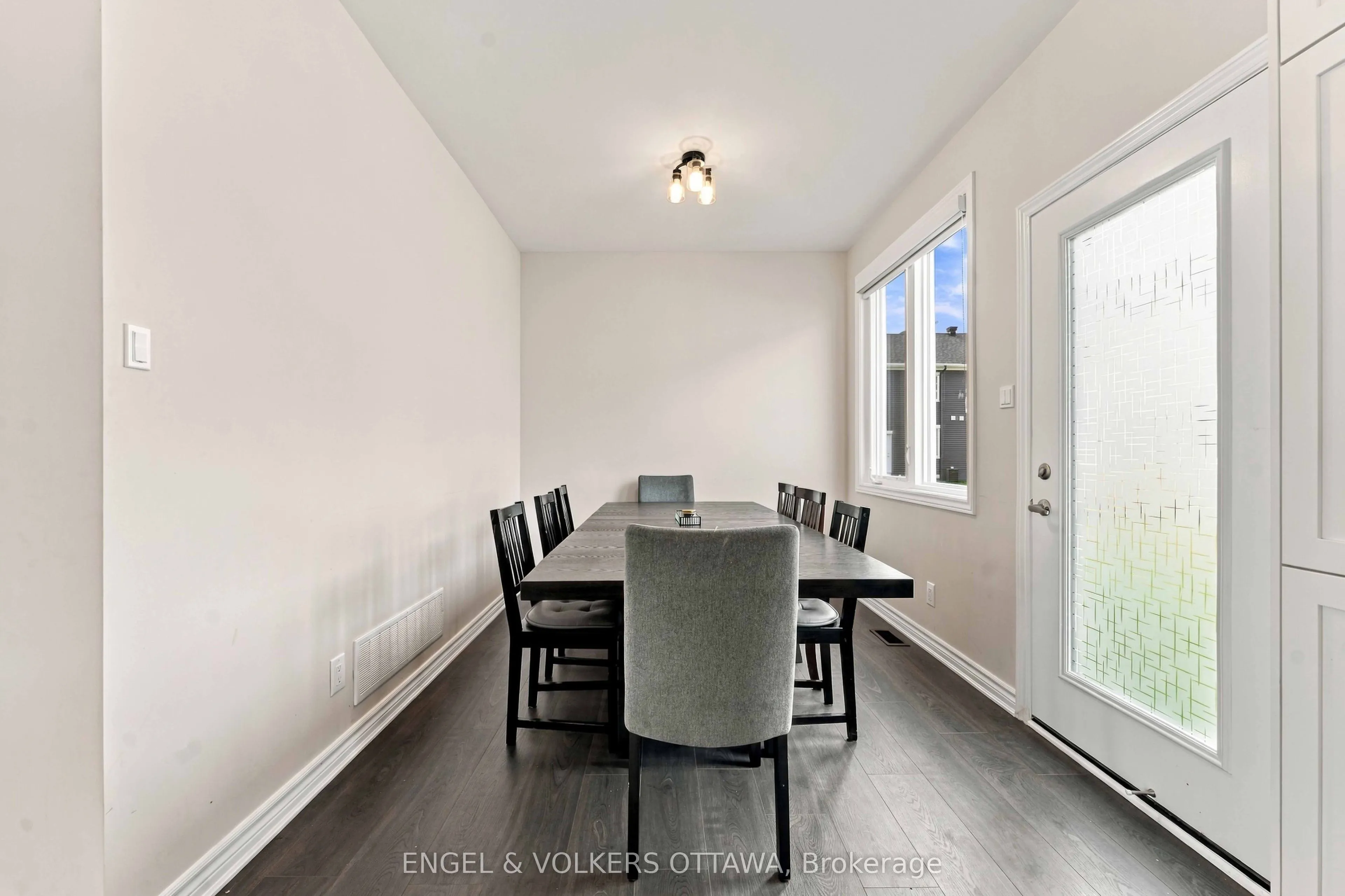 182 Ryan Reynolds Way