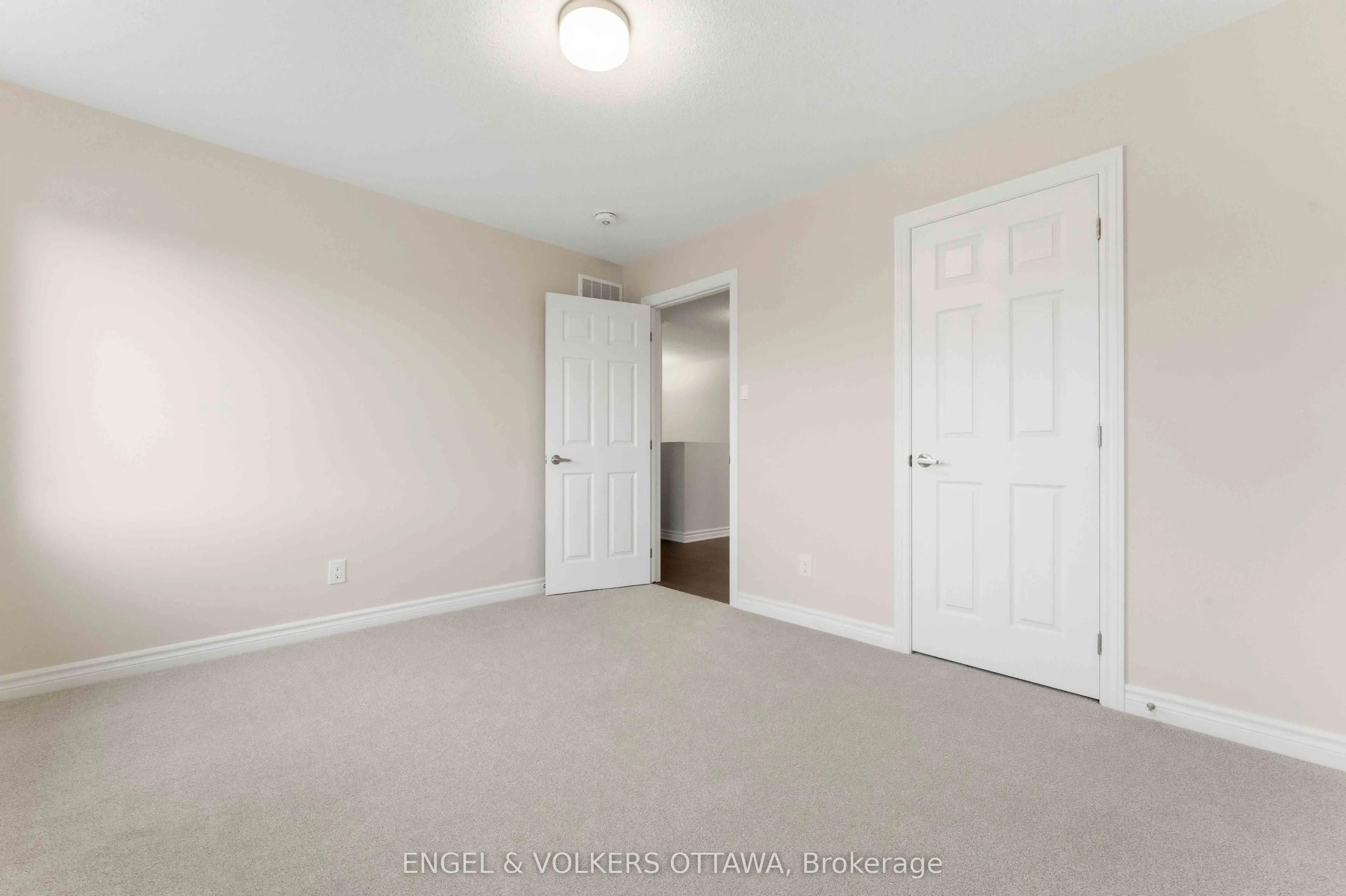 182 Ryan Reynolds Way