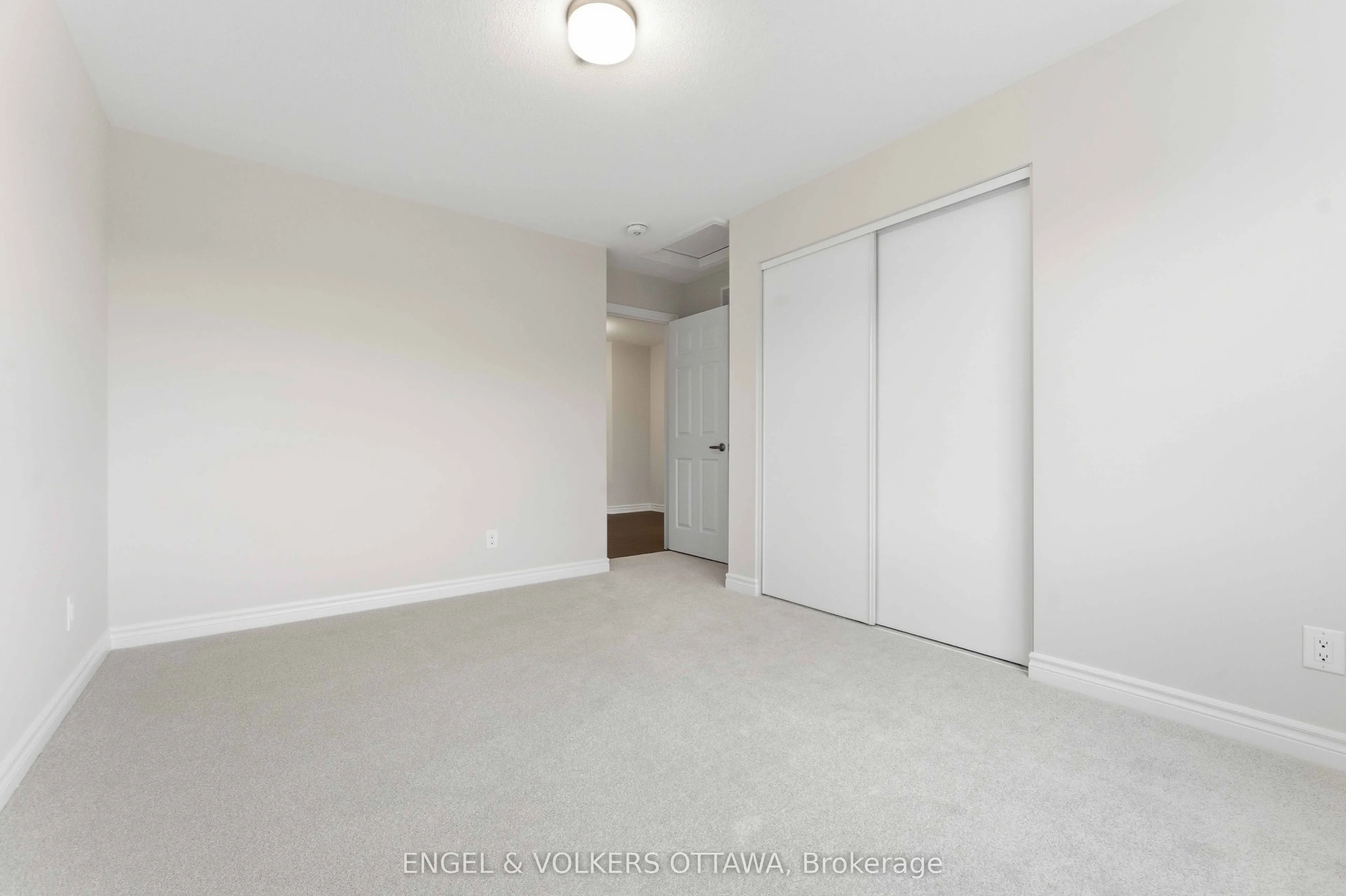 182 Ryan Reynolds Way
