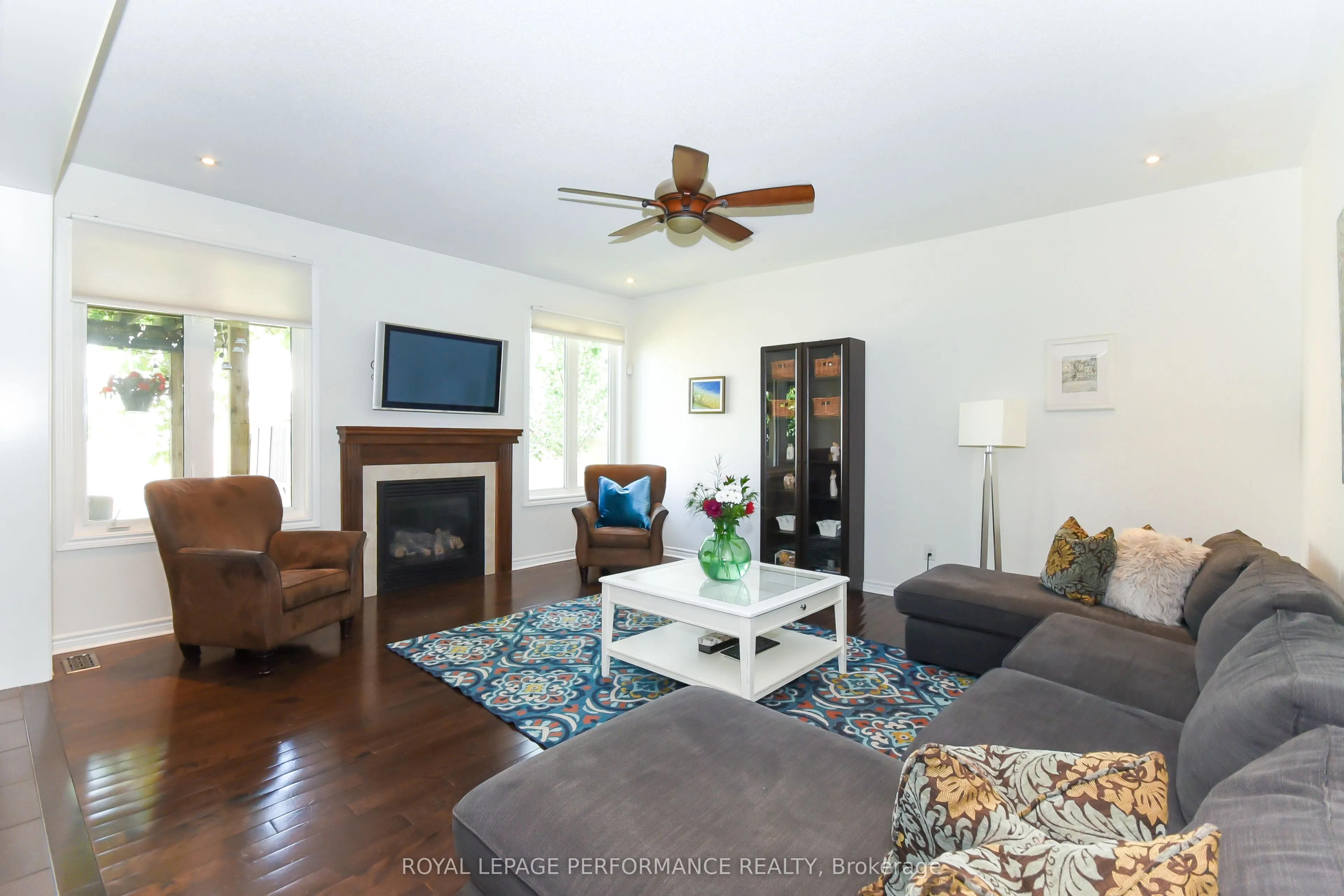 2744 Grand Vista Circle