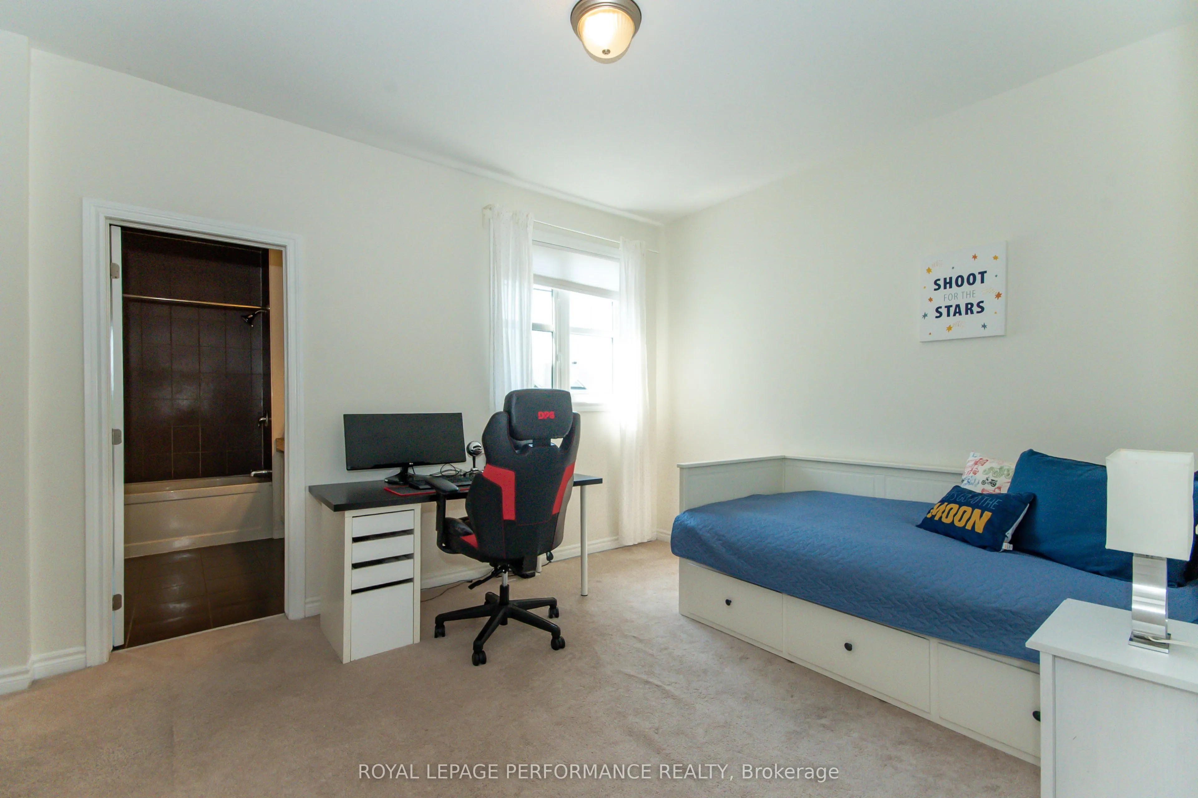 2744 Grand Vista Circle