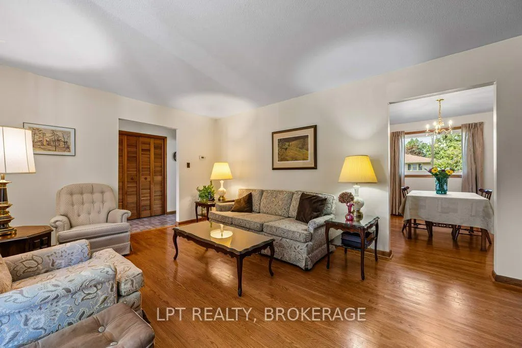 124 Campbell Crescent