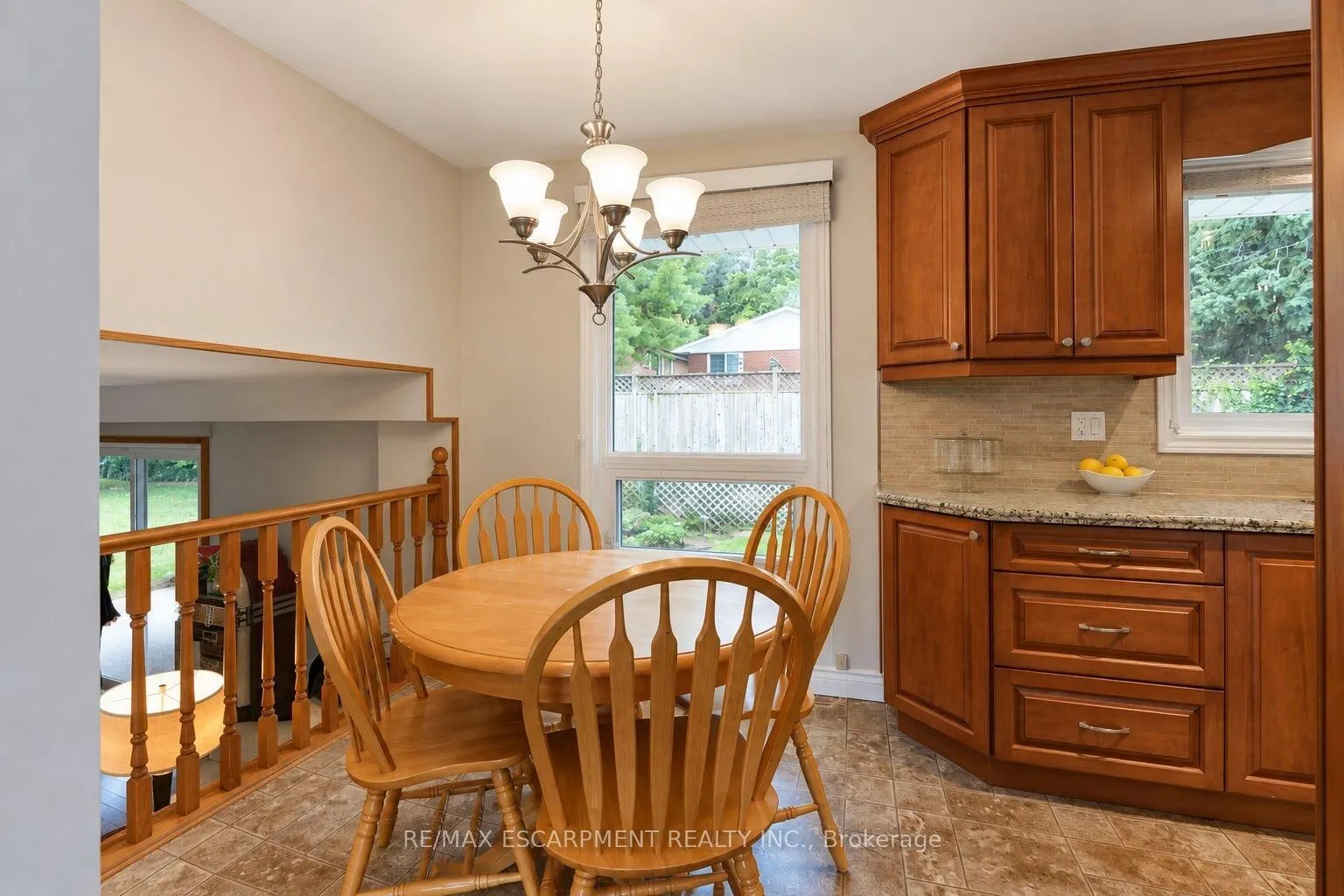 12 Brae Crest Drive