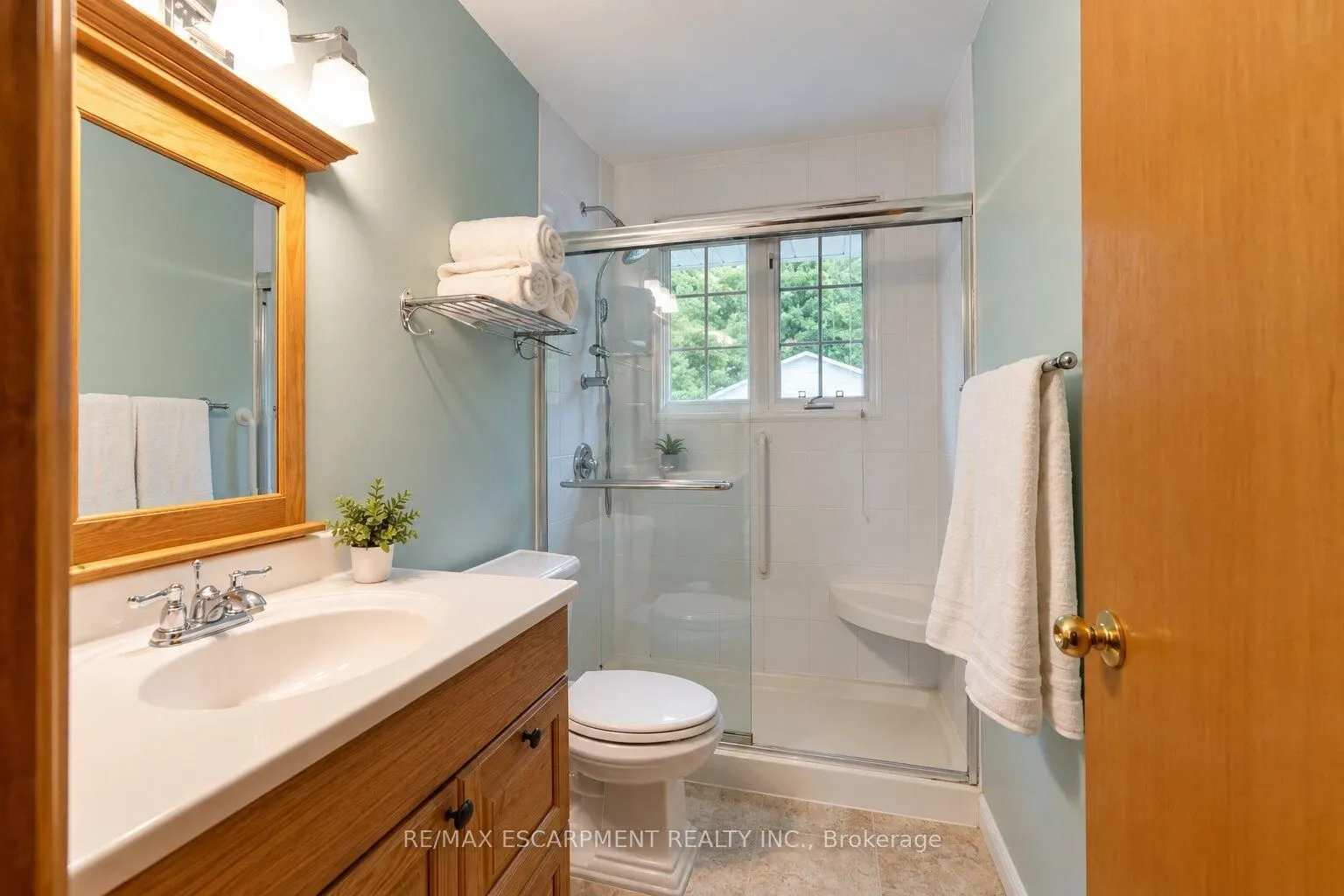 12 Brae Crest Drive
