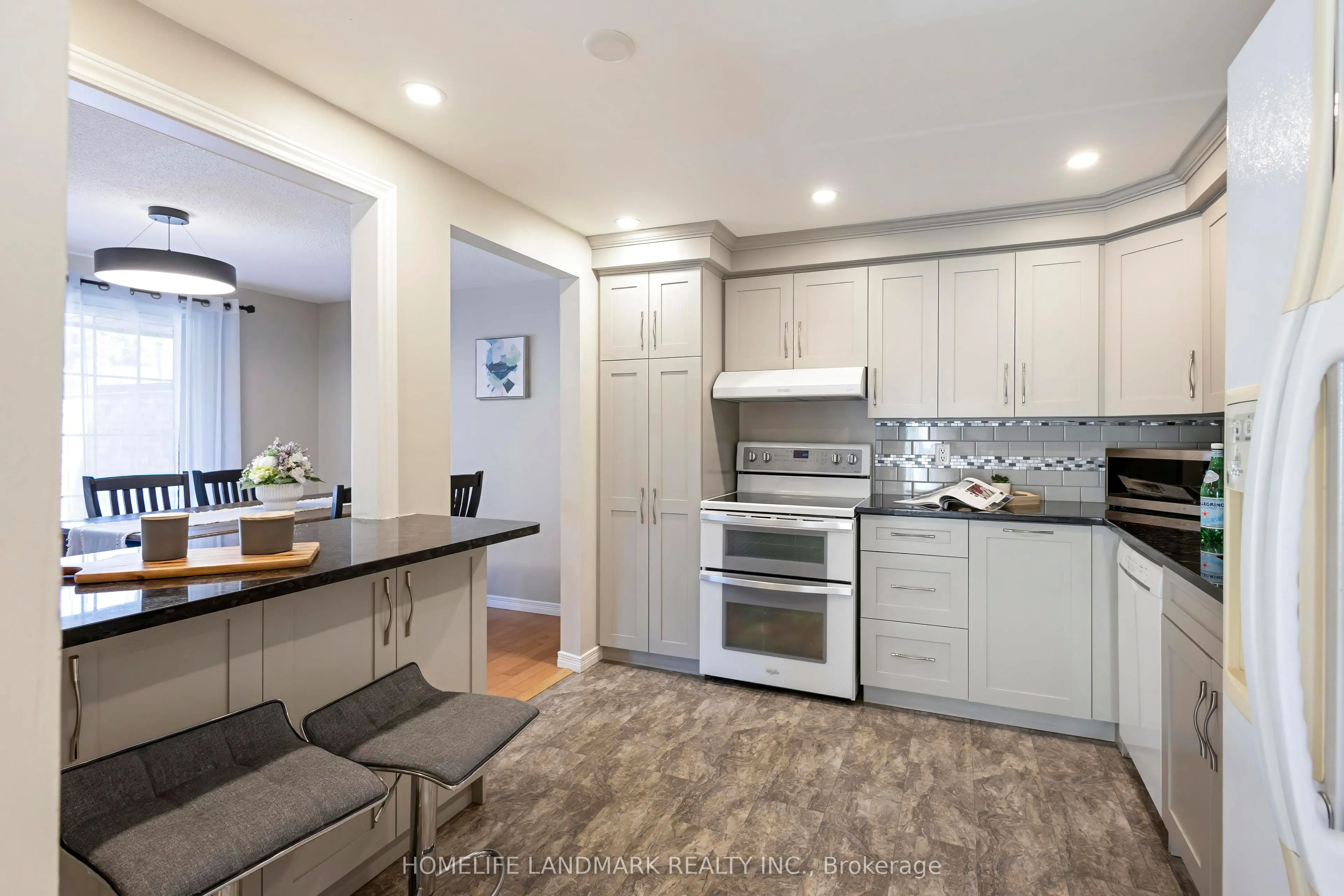 475 BEECHWOOD Drive #4