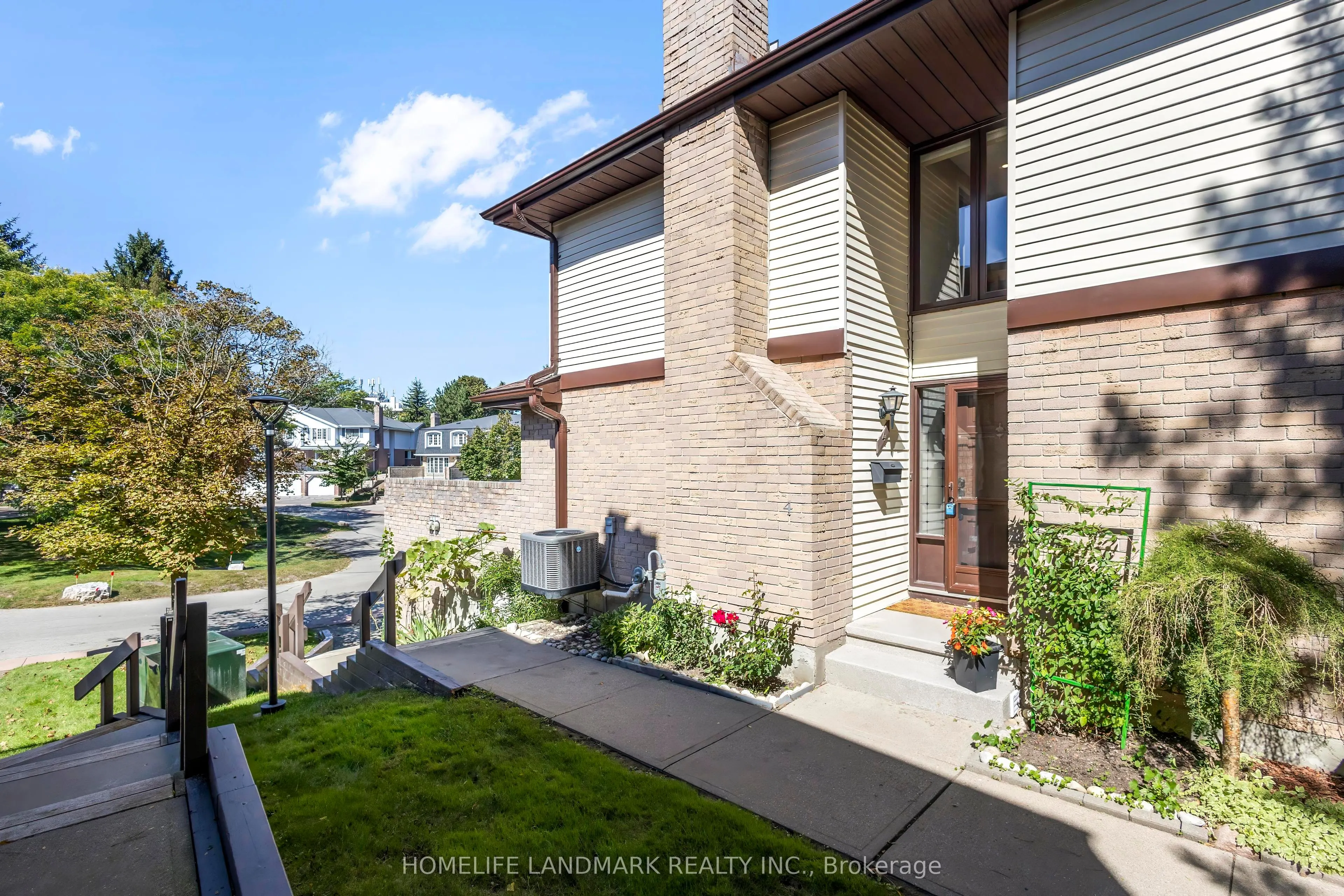 475 BEECHWOOD Drive #4