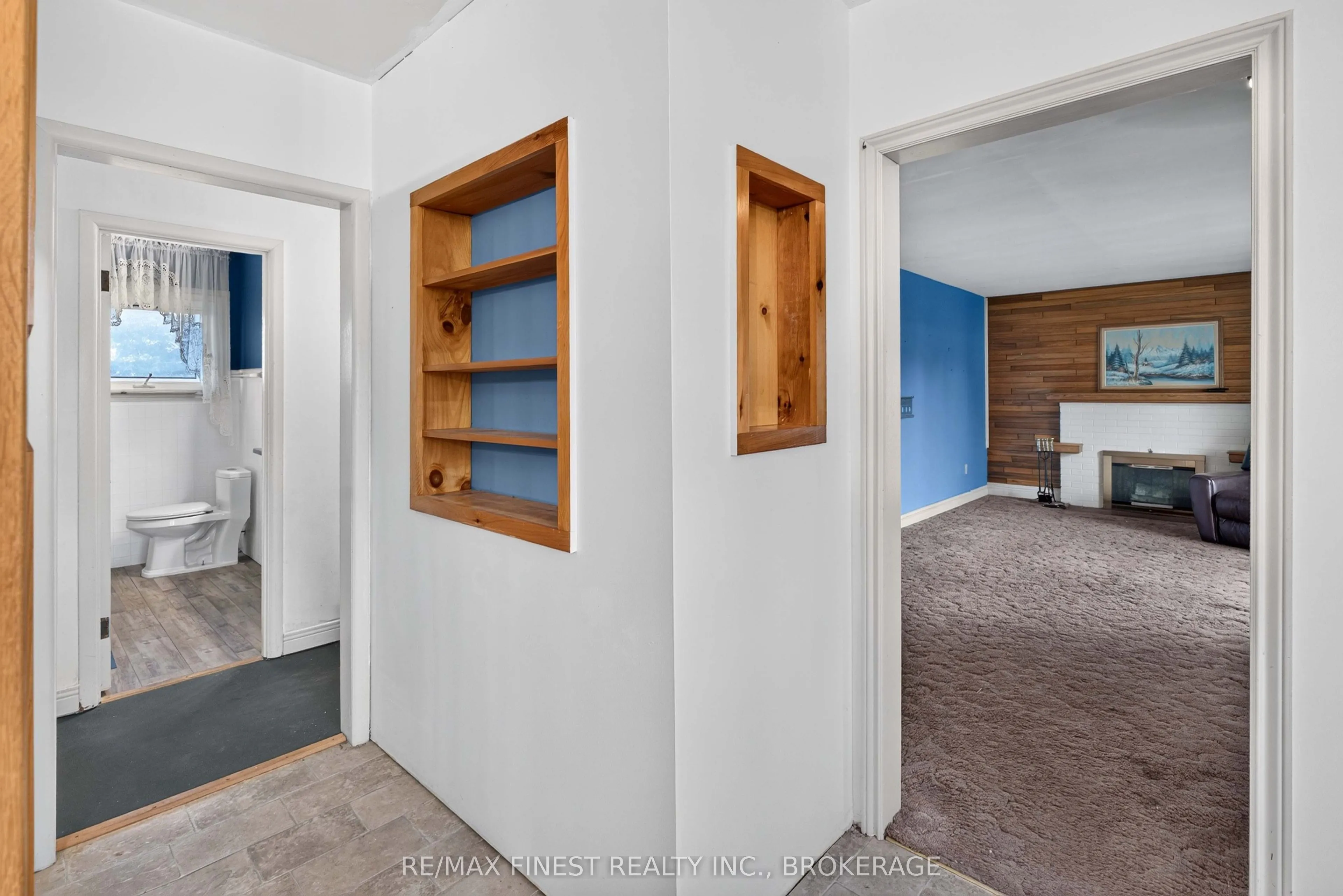1045 Middle Road