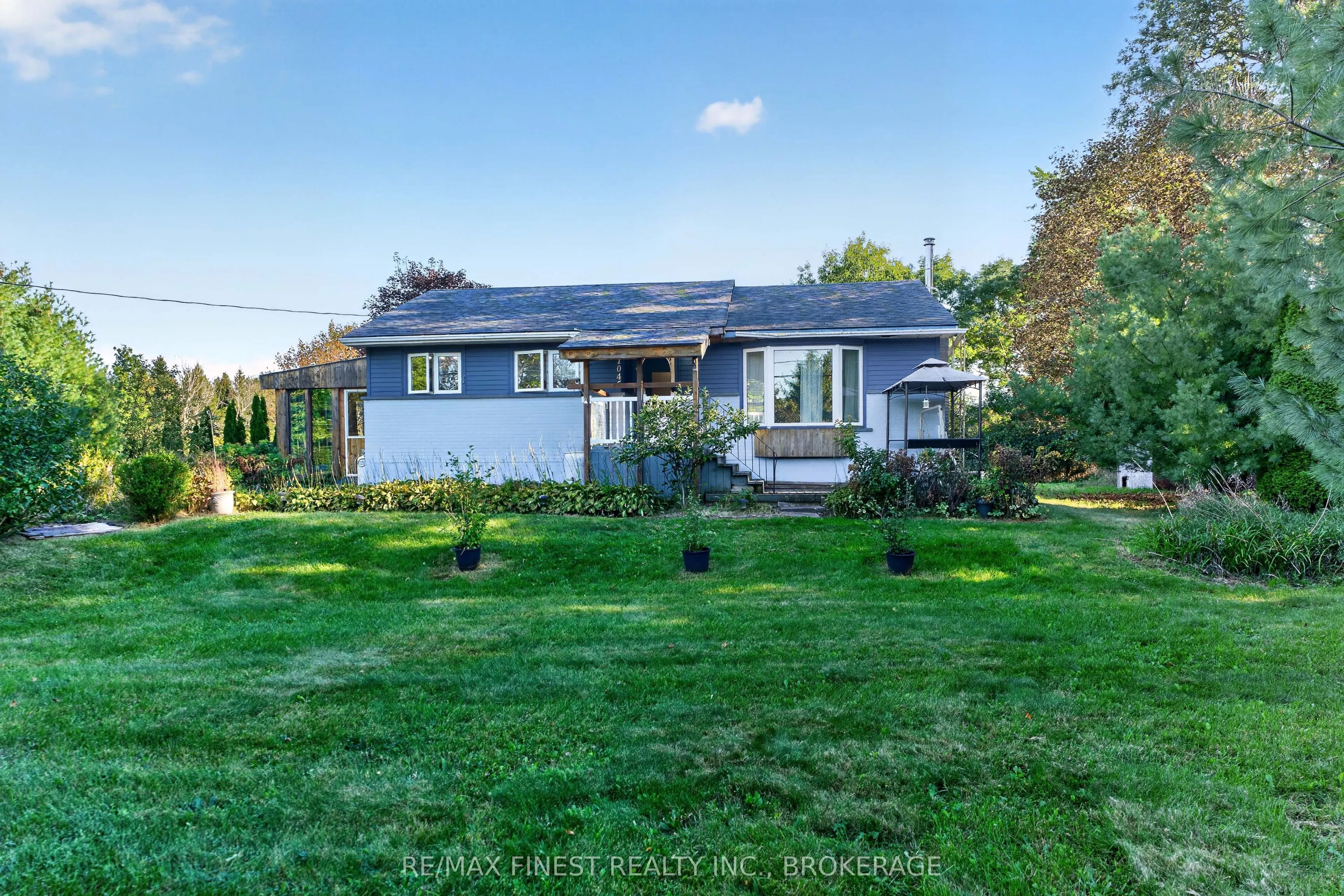 1045 Middle Road